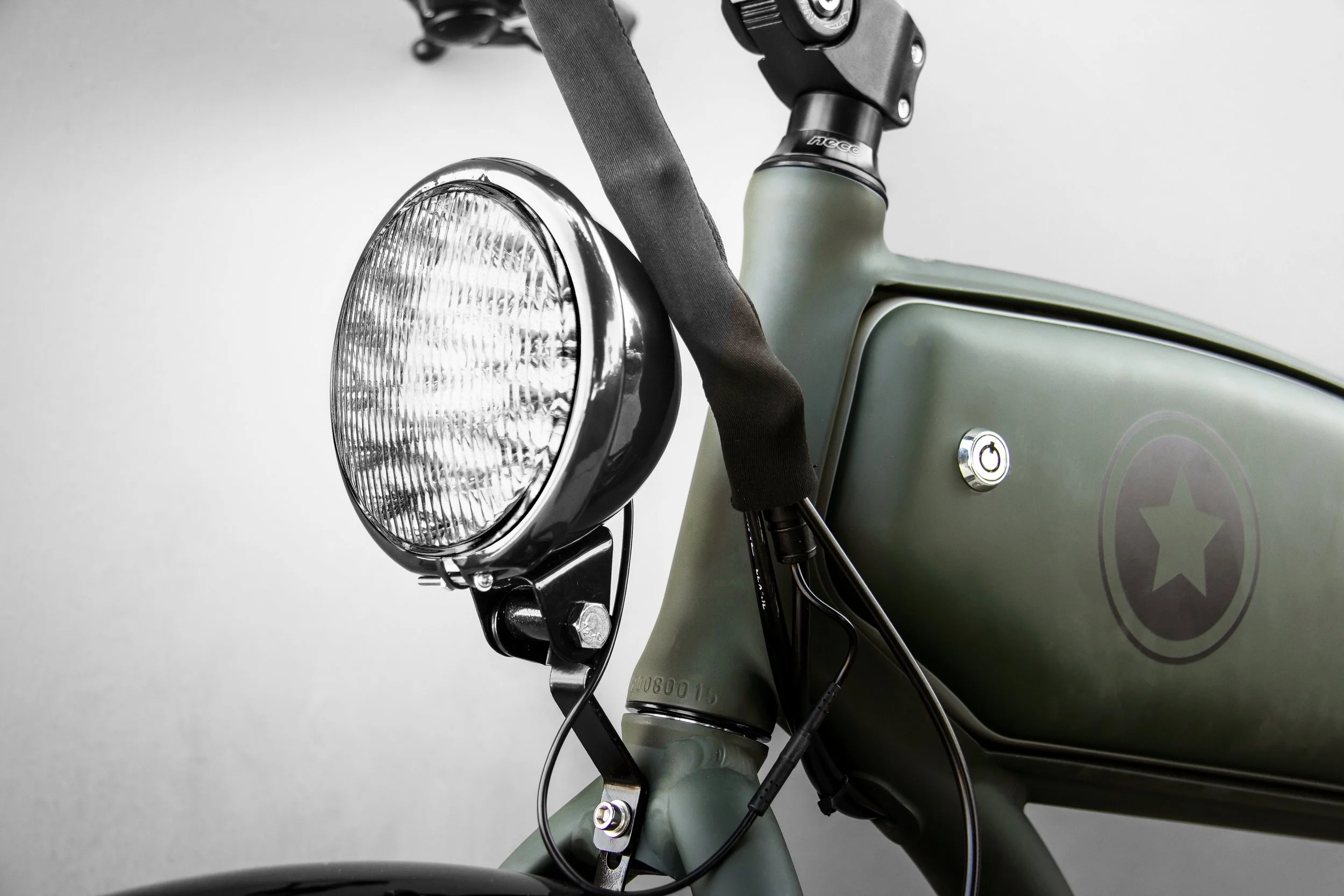 2026 ScootStar CruiseStar scooter — right-side view