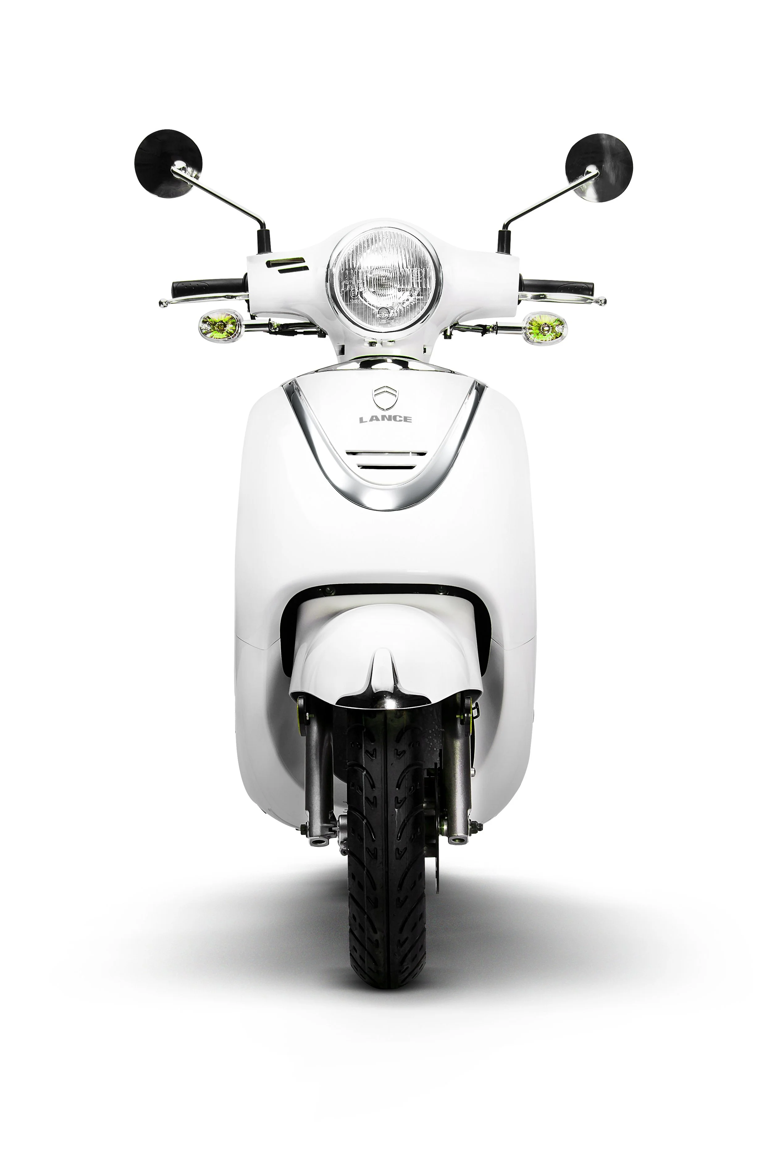 2026 Lance Havana Classic 125 scooter — three-quarter rear view 2