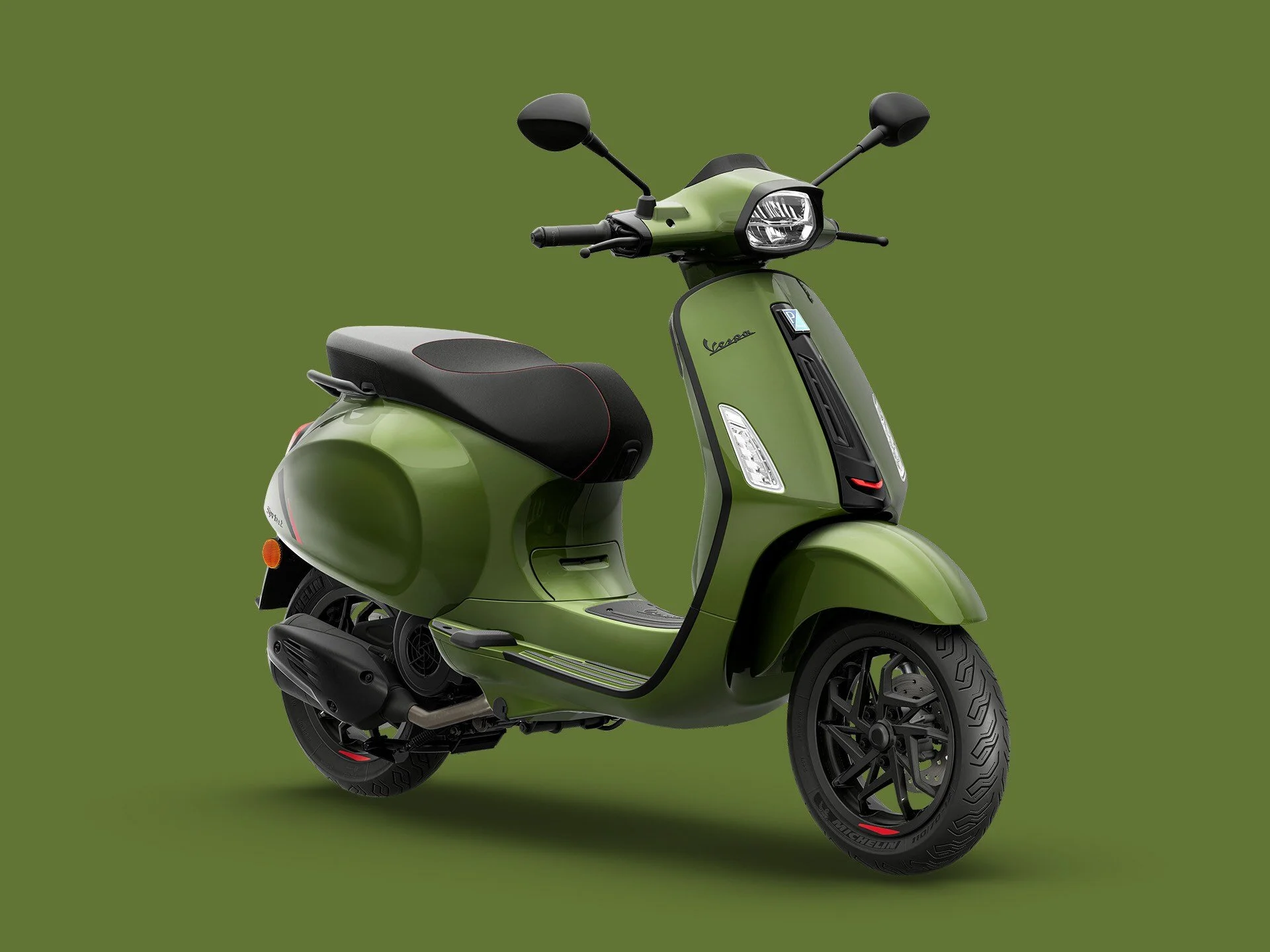 2026 Vespa Sprint S 150 scooter — side profile view 2