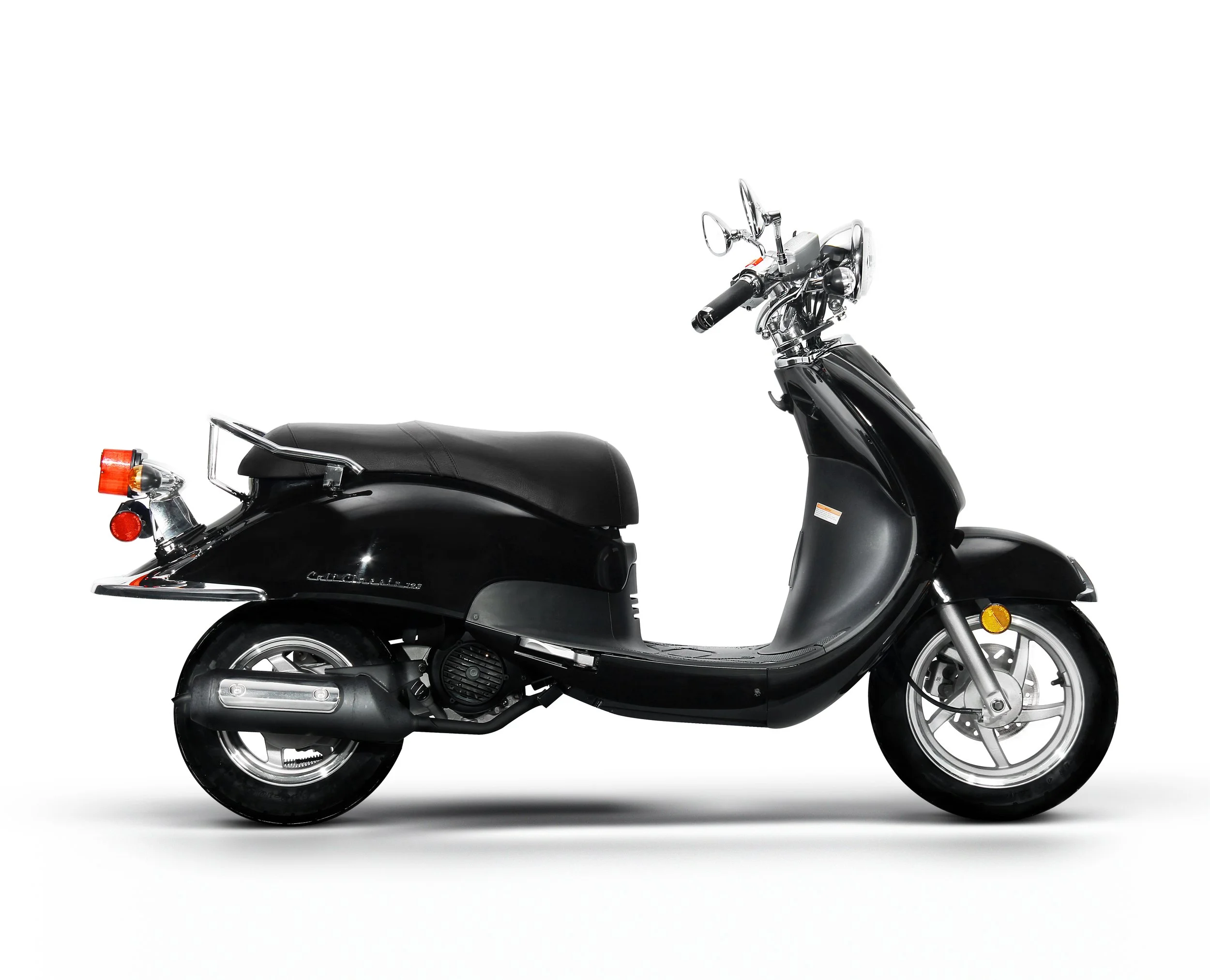 2026 Lance Cali Classic 50 scooter — right-side view 2