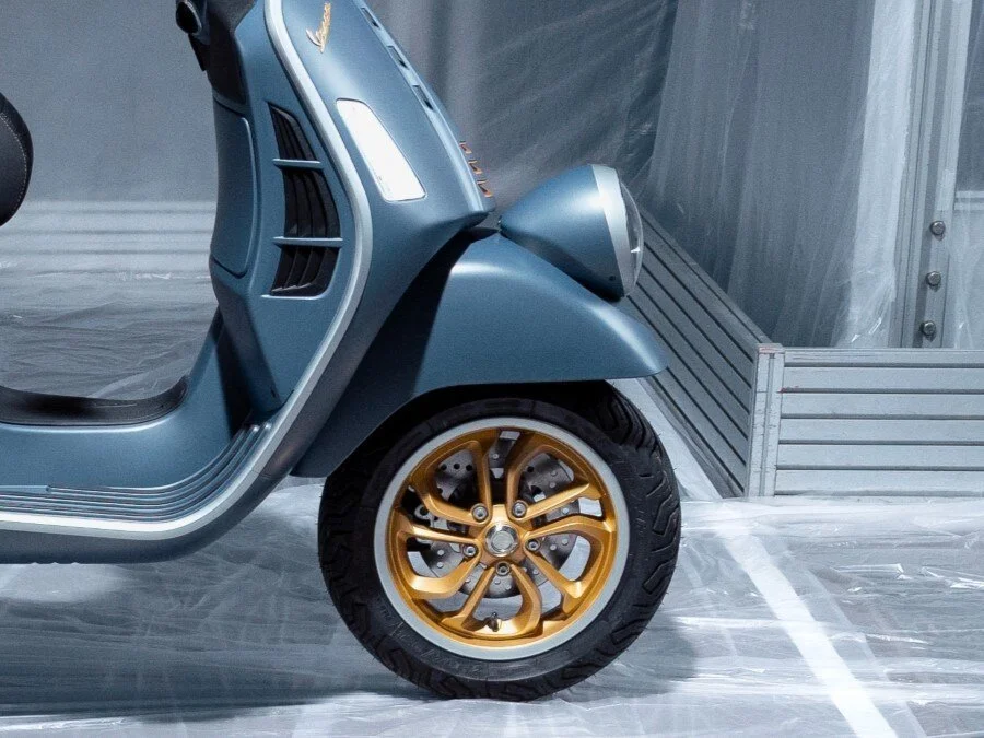 2026 Vespa GTV 310 scooter — rear view 3