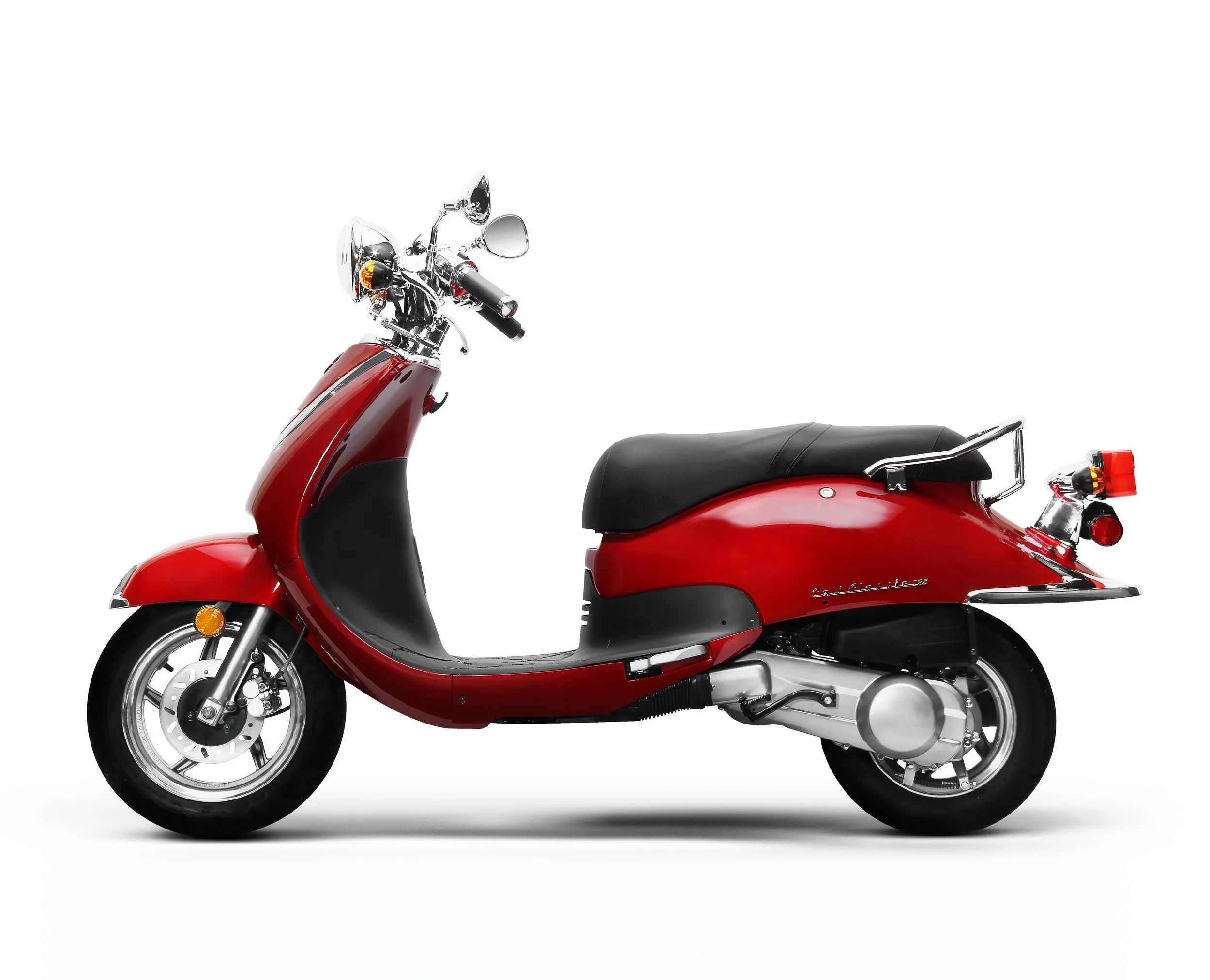 2026 Lance Cali Classic 50 scooter — front three-quarter view 3