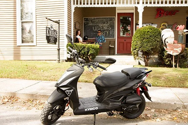2026 Kymco Super 8 50x scooter — right-side view 2