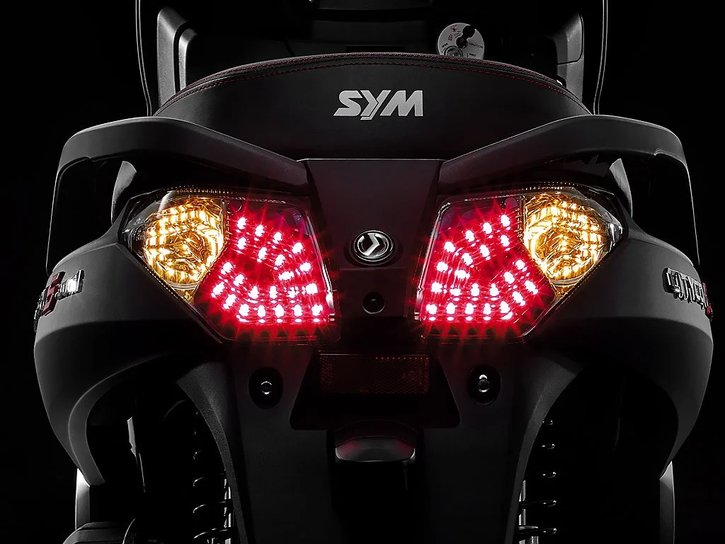 2026 SYM Citycom S 300i scooter — side profile view