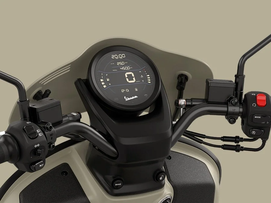 2026 Vespa GTV 310 scooter — right-side view