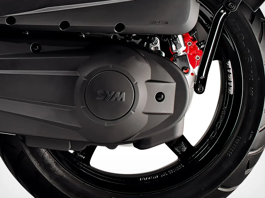 2026 SYM Citycom S 300i scooter — front view 4