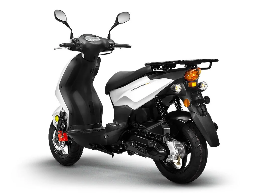2026 Lance PCH 50 Delivery scooter — three-quarter rear view 2