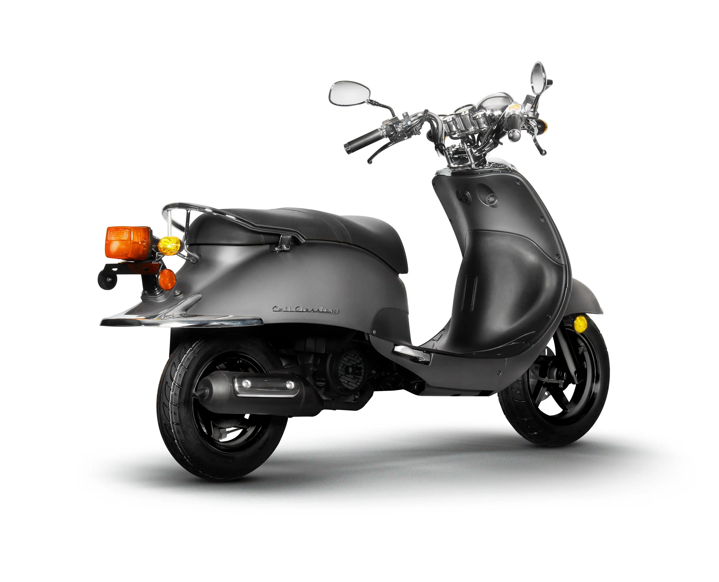 2026 Lance Cali Classic 200i scooter — full-length studio view 2