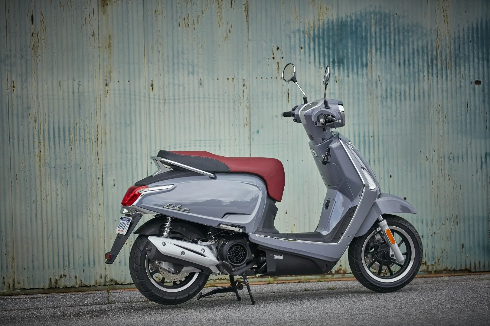 2026 Kymco Like 150i ABS scooter — side profile view 4