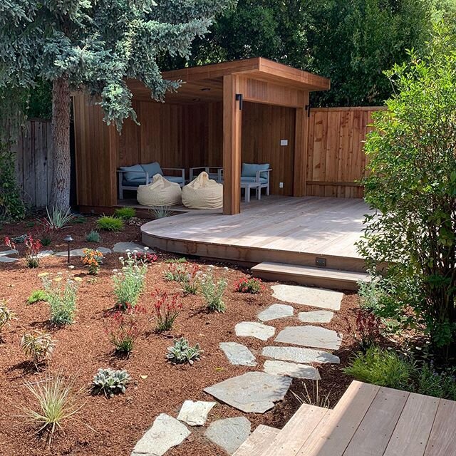 One more spot to shelter-in-place. 🏠 We maxed out this small backyard space with ipe deck, cabana and pollinator-friendly plants. Swipe right for before photos.