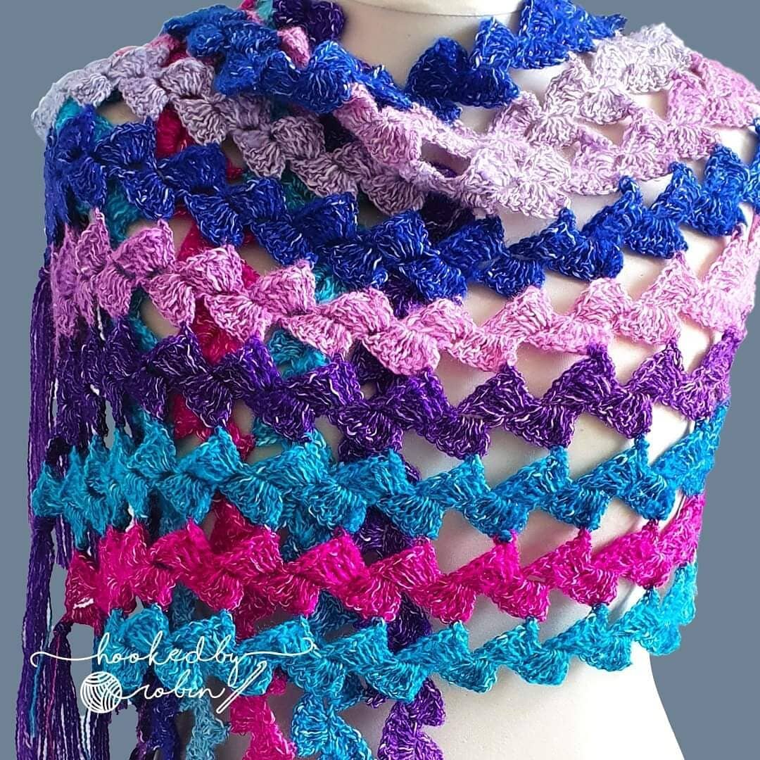 Learn how to crochet this beautiful Mile-A-Minute Shell Stitch Wrap / Scarf! This soft airy lightweight crochet wrap is fantastic for summer as a loose cover up to keep the cool air off your shoulders. 🥰

Video tutorial link in profile or story! 👈?