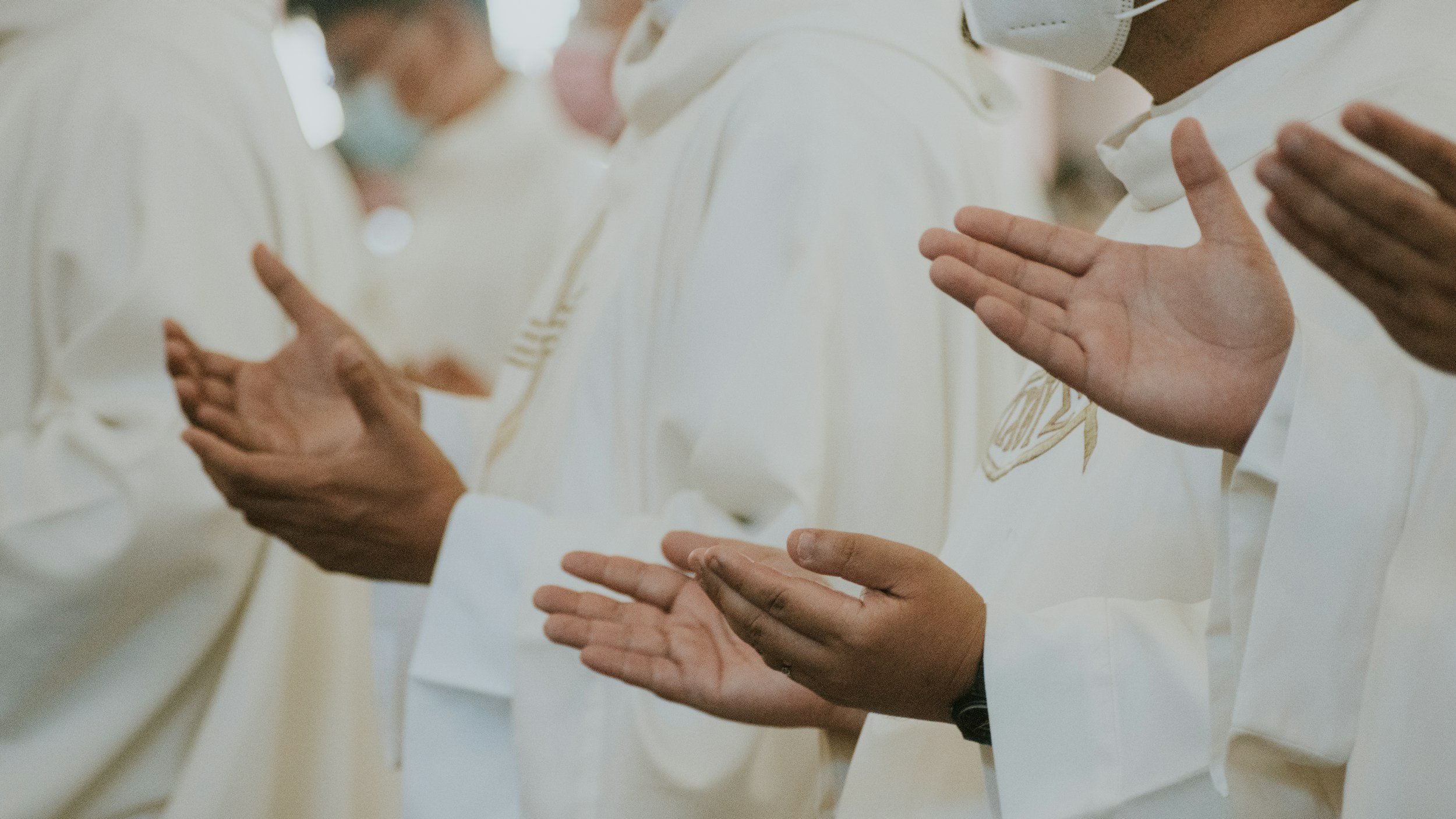 Sacerdotes rejeitam estatuto de «super-heróis» e pedem partilha de responsabilidades