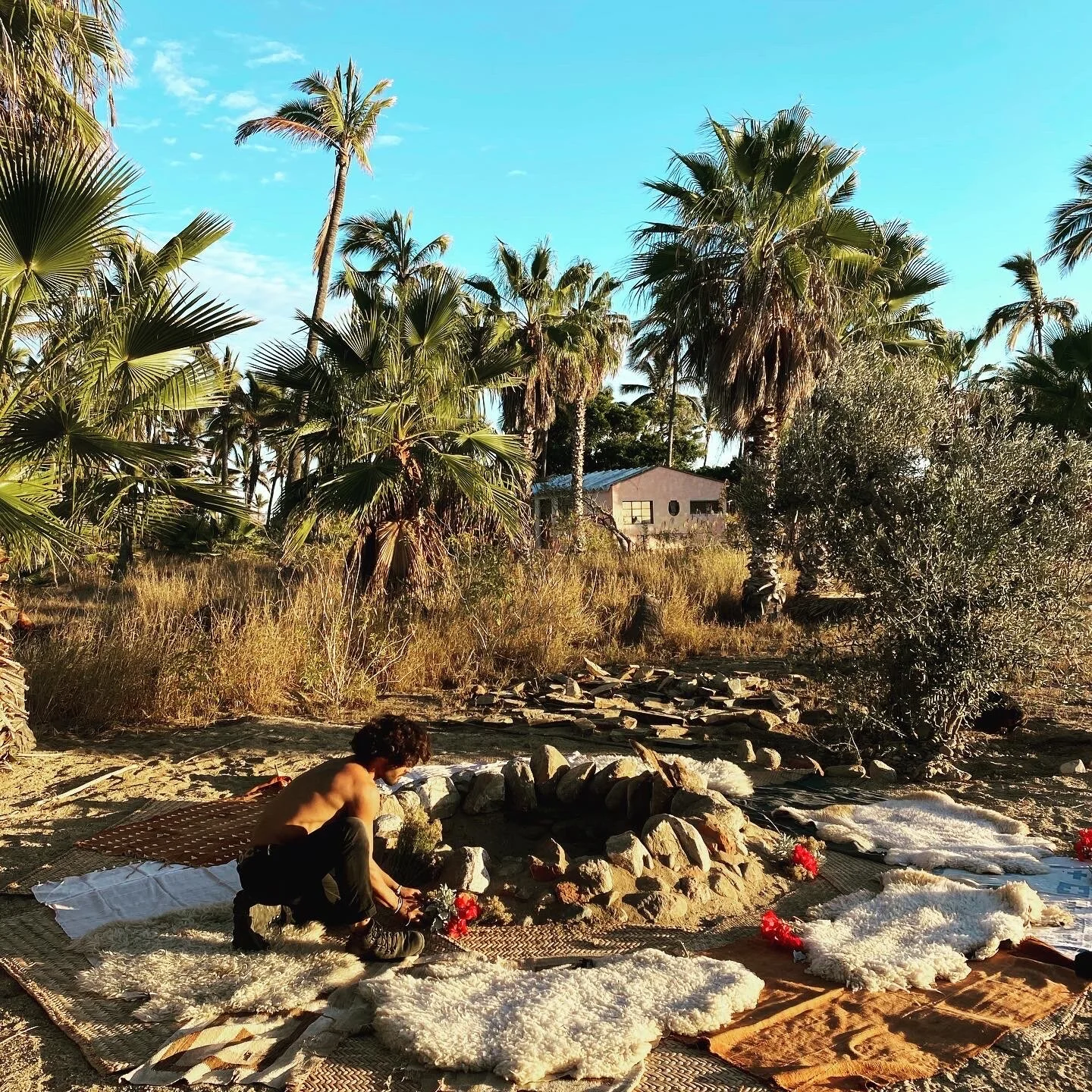 Vinny is an artist and alchemist from Rio