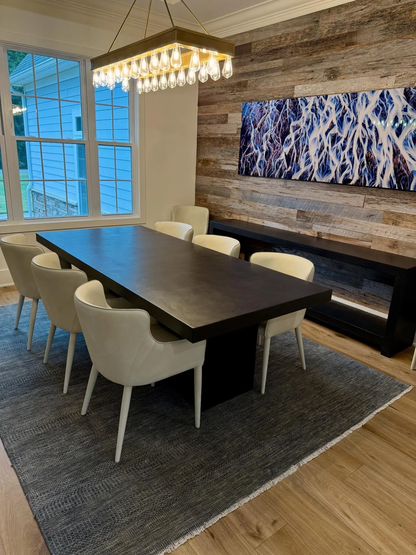 Loving this finished look of our open plinth dining table + matching side table-clean, modern and built to last✨#customtable #diningtable #concretediningtable #concretetable #diningtables #table #sidetables #plastertable #handmade #customfurniture #c