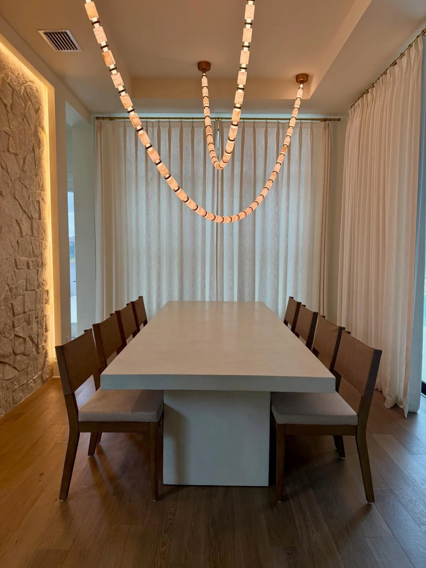 This piece has found its new home-ready for gatherings and making memories #diningtable #concretetable #customdesign #handmade #stogsconcretedesign