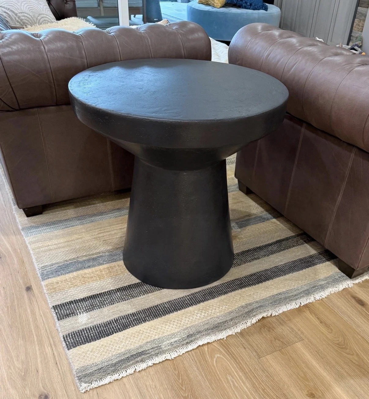CONCRETE SIDE TABLE-CHARCOAL 4.jpg