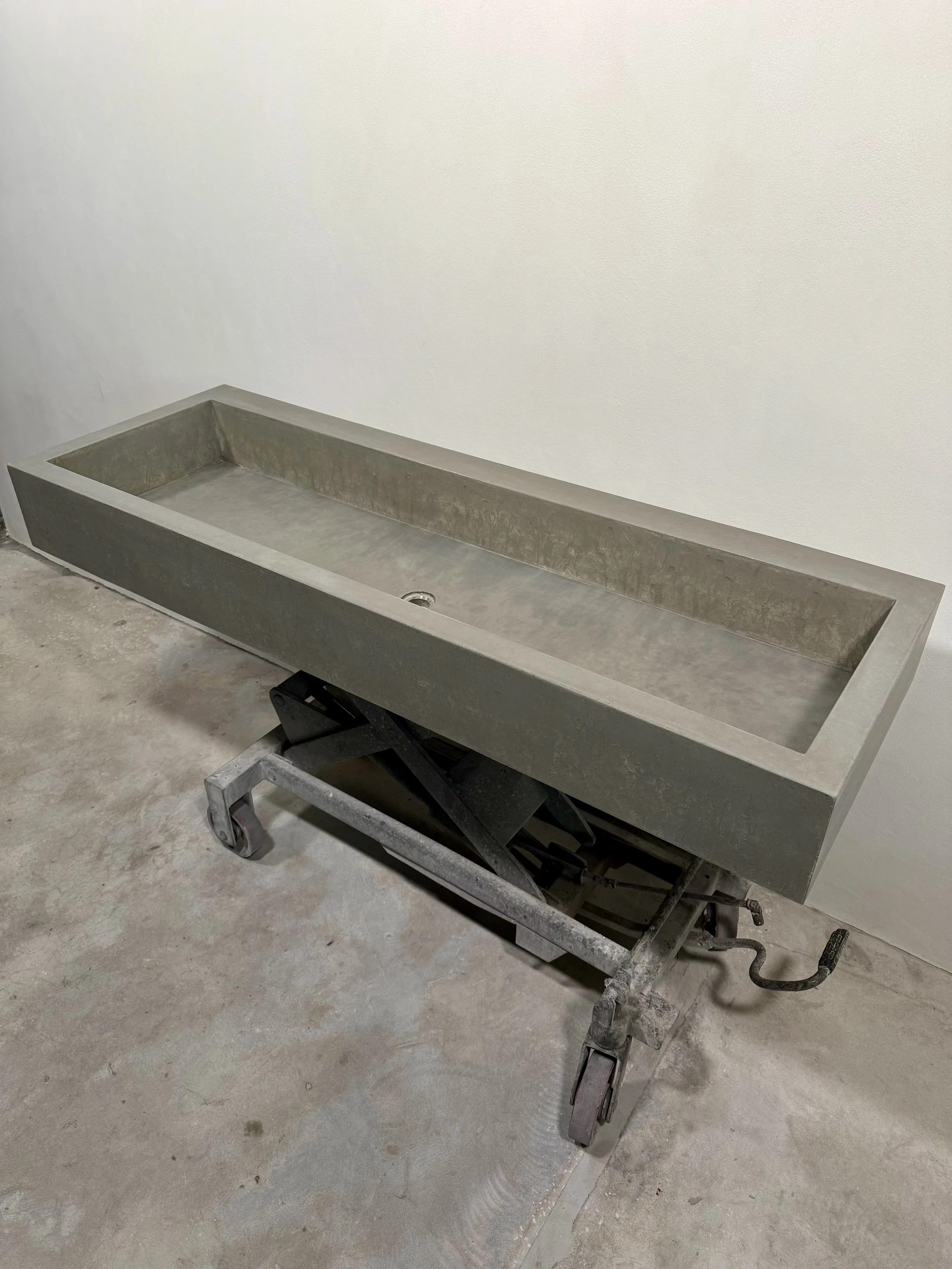 wall mounted trough sink-2.jpeg