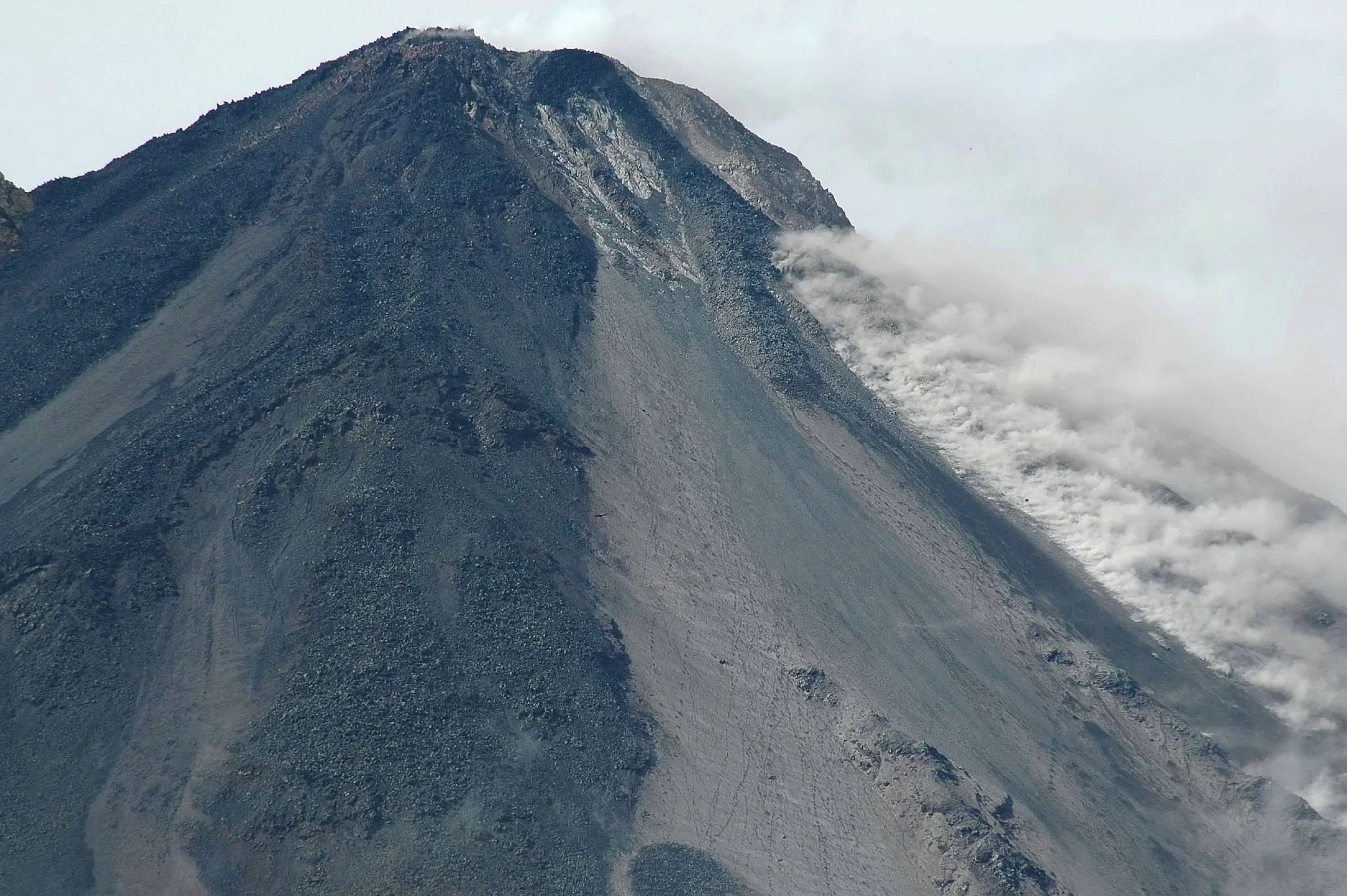 00-4guiunxfDaQFv0XMcv2UbTCRBAv0uOqyneVwT43y7v83iwou8ibI26ia3b-HjN70.jfif