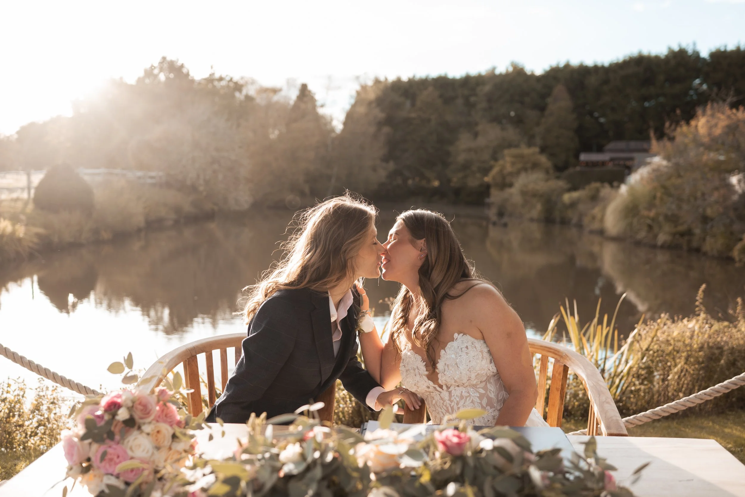 Pia and Emily’s Brookfield Barn Wedding