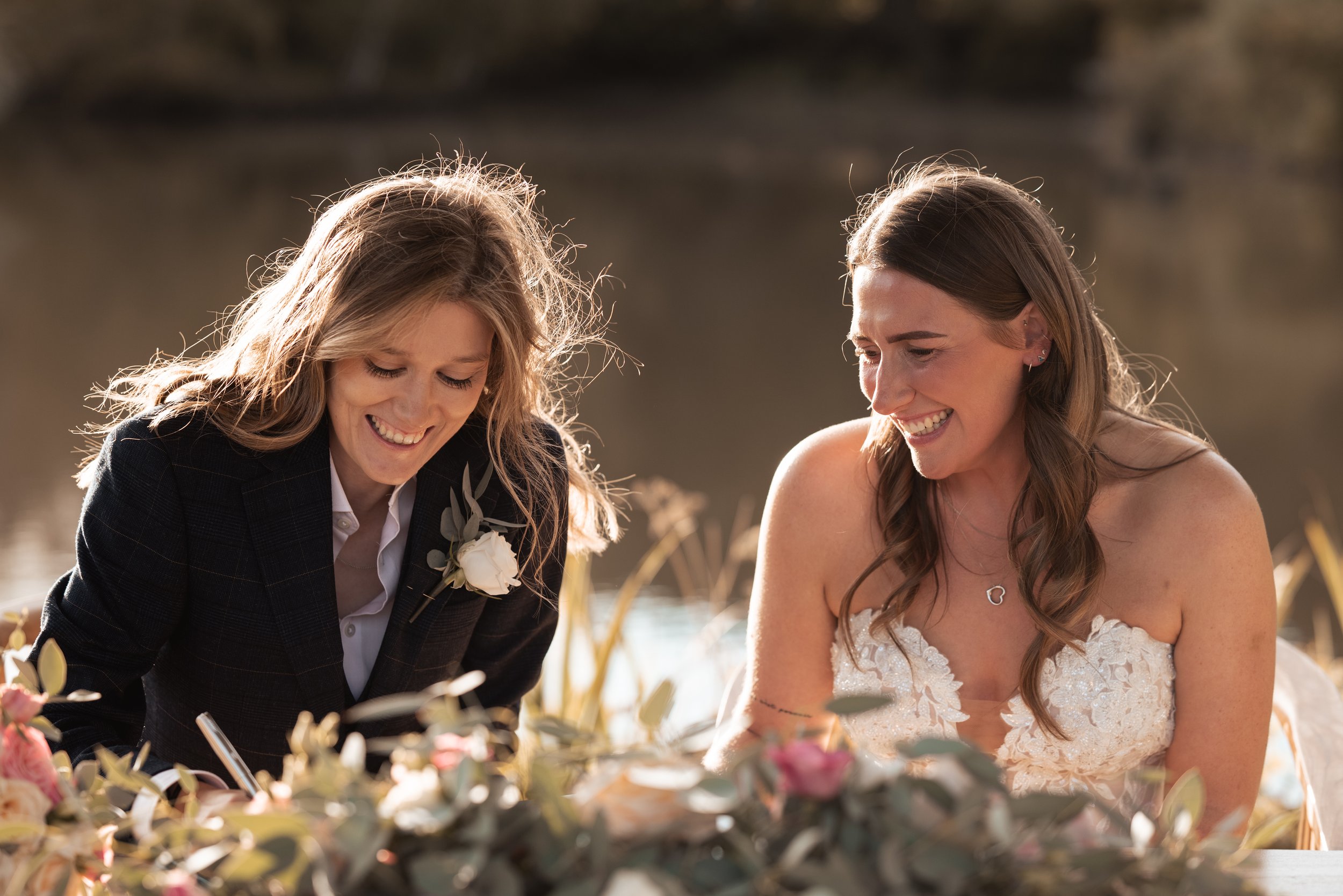 Pia and Emily’s Brookfield Barn Wedding