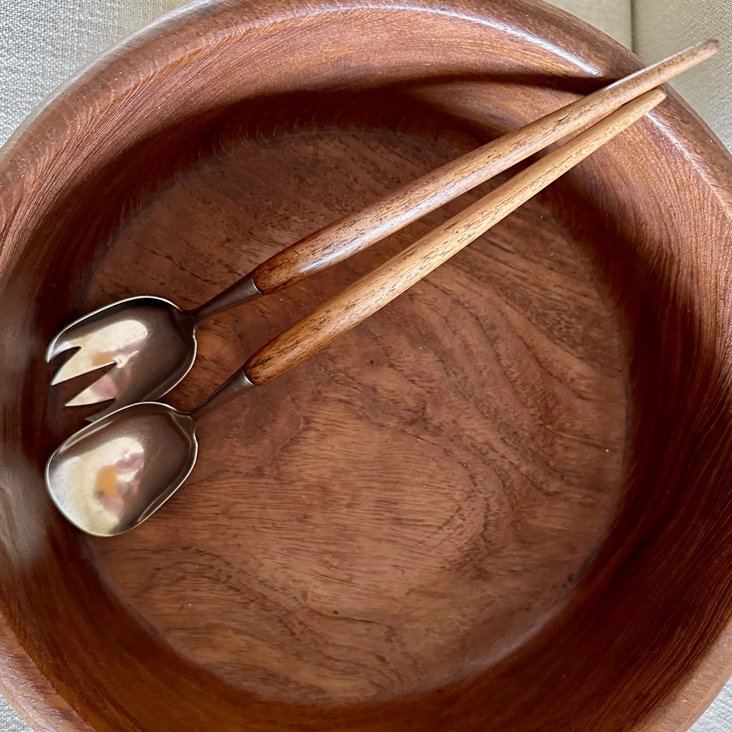 Salad Servers 1.jpeg