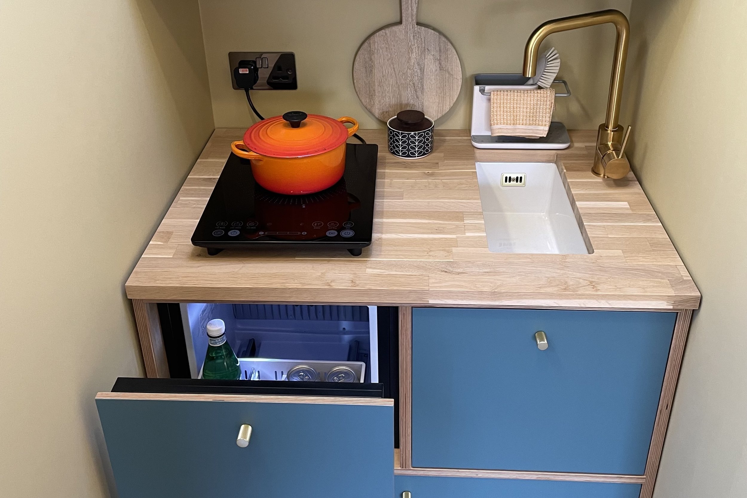 Home Office Kitchen.jpeg