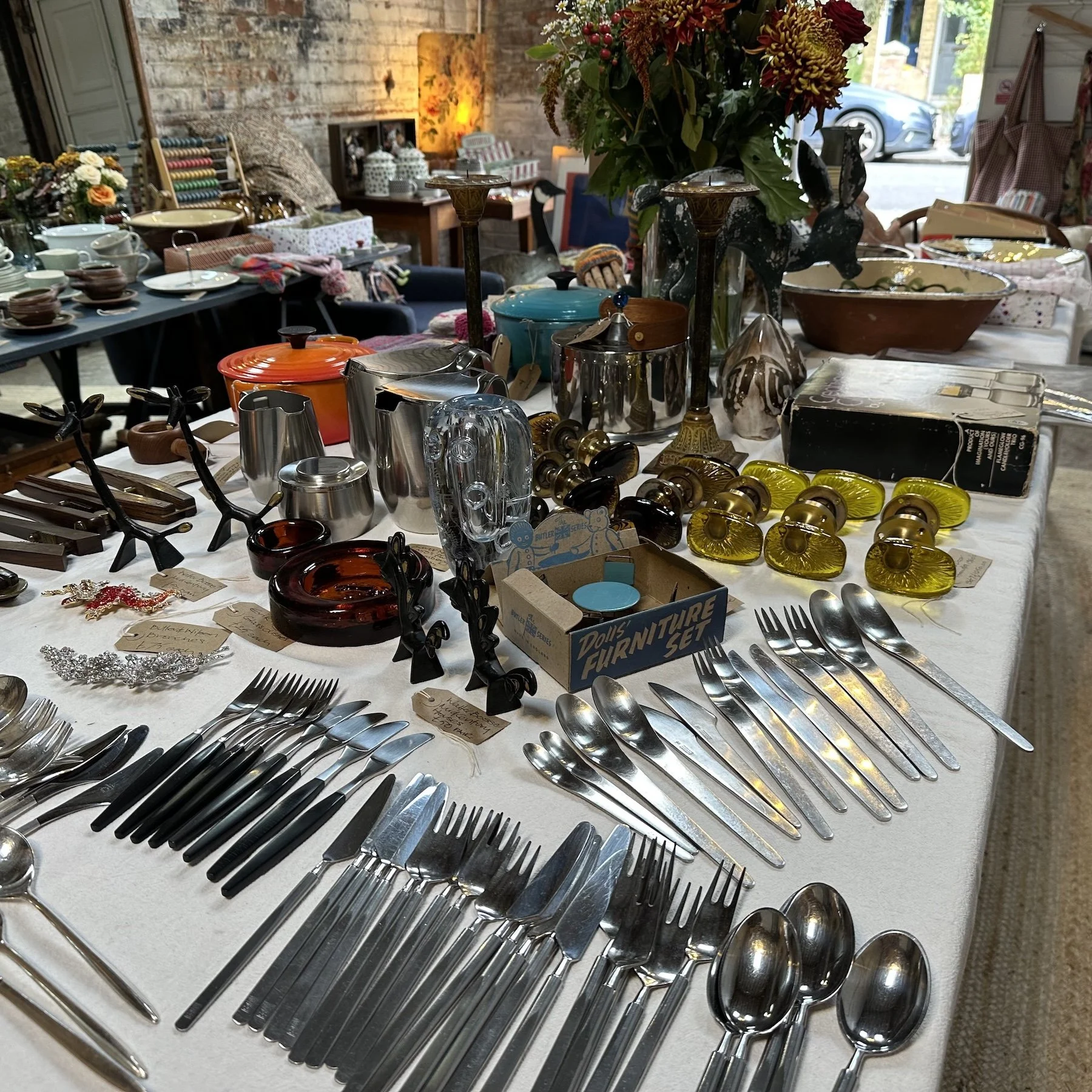 hoard of Mid-Century furniture, art, pottery, fabrics, and sculptural lighting.
Arne Jacobson, Erik Herlow, Erik Hoglund, Gunnar Nylund, Walter Bosse, Nicola Wood, Barbara Brown, David Hockney, Jens Quistgaard, Alvar Aalto and more