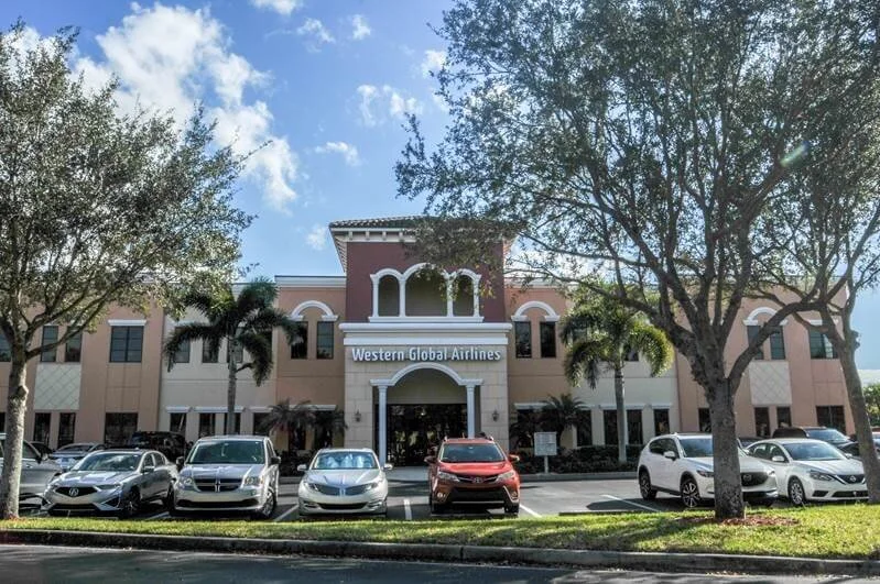 Estero HQ