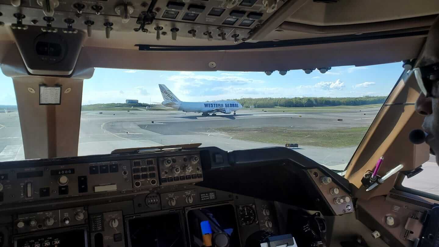 Western Global Airlines Boeing 747-400