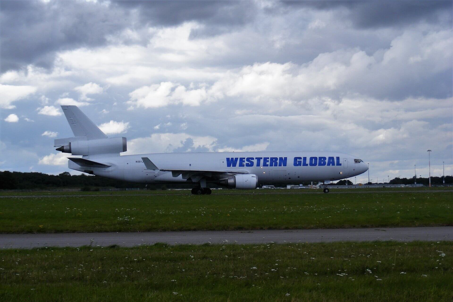 Western Global Airlines MD-11F