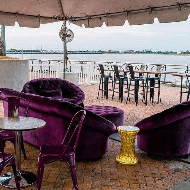 Flashing back to the Crown Royalty Lounge @friedchcknfest . Anytime @crownroyal activates, you&rsquo;ll find our luxury purple Prince collection in full effect!
.
.
Our wooden communal tables and black metal stools add a touch of class to any indoor 