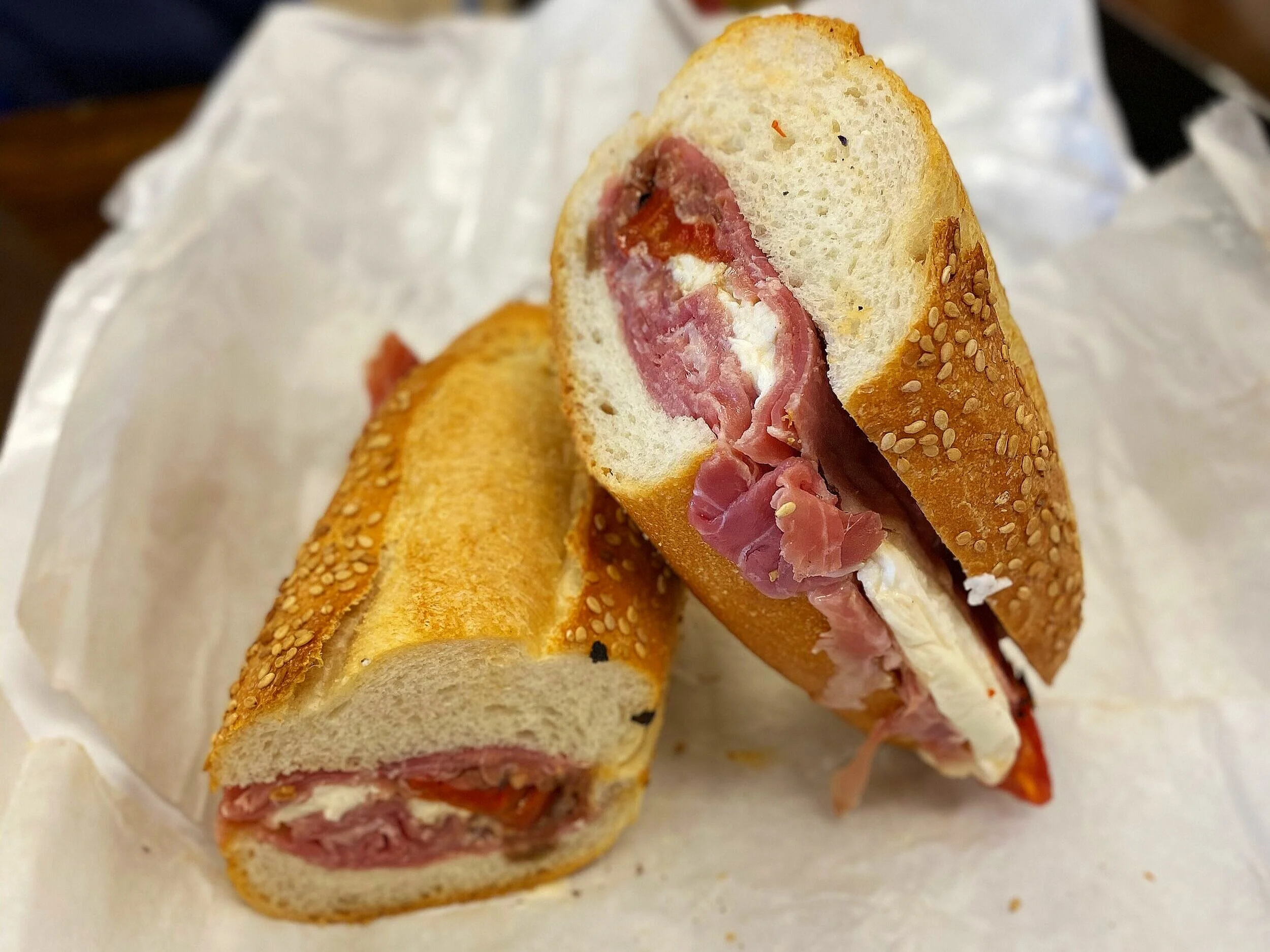 Where To Eat On Arthur Avenue Near The Bronx Zoo