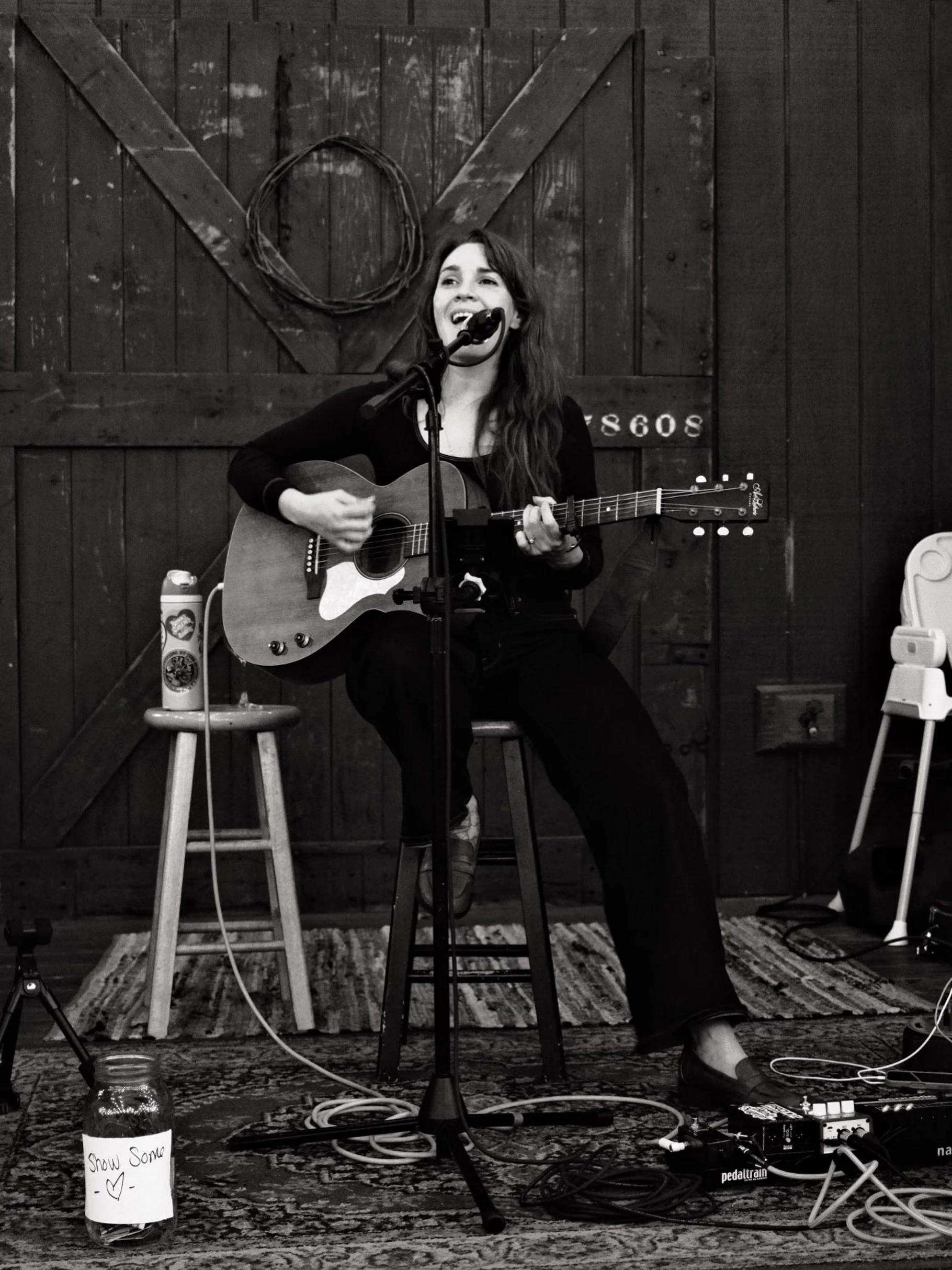 Yesterday was a very human day for me. After playing for the Alzheimer&rsquo;s walk, I performed at @bucciavineyard . 

This was the first time I&rsquo;ve been at Buccia since Bill passed unexpectedly. Bill was the owner of the winery and a dear frie