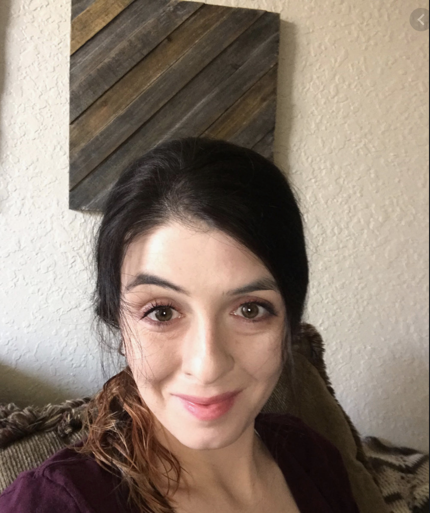 Behiye Yenikomsu - Midwife