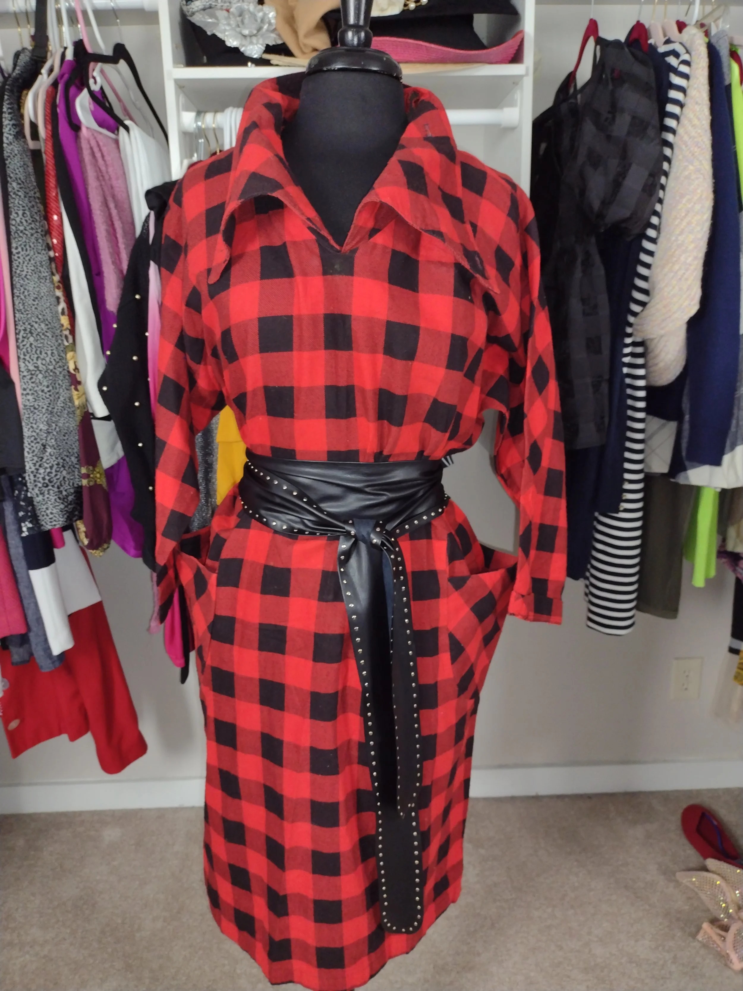 Red and Black Buffalo Plaid Pocket Dress with Unique neckline Size 6/8