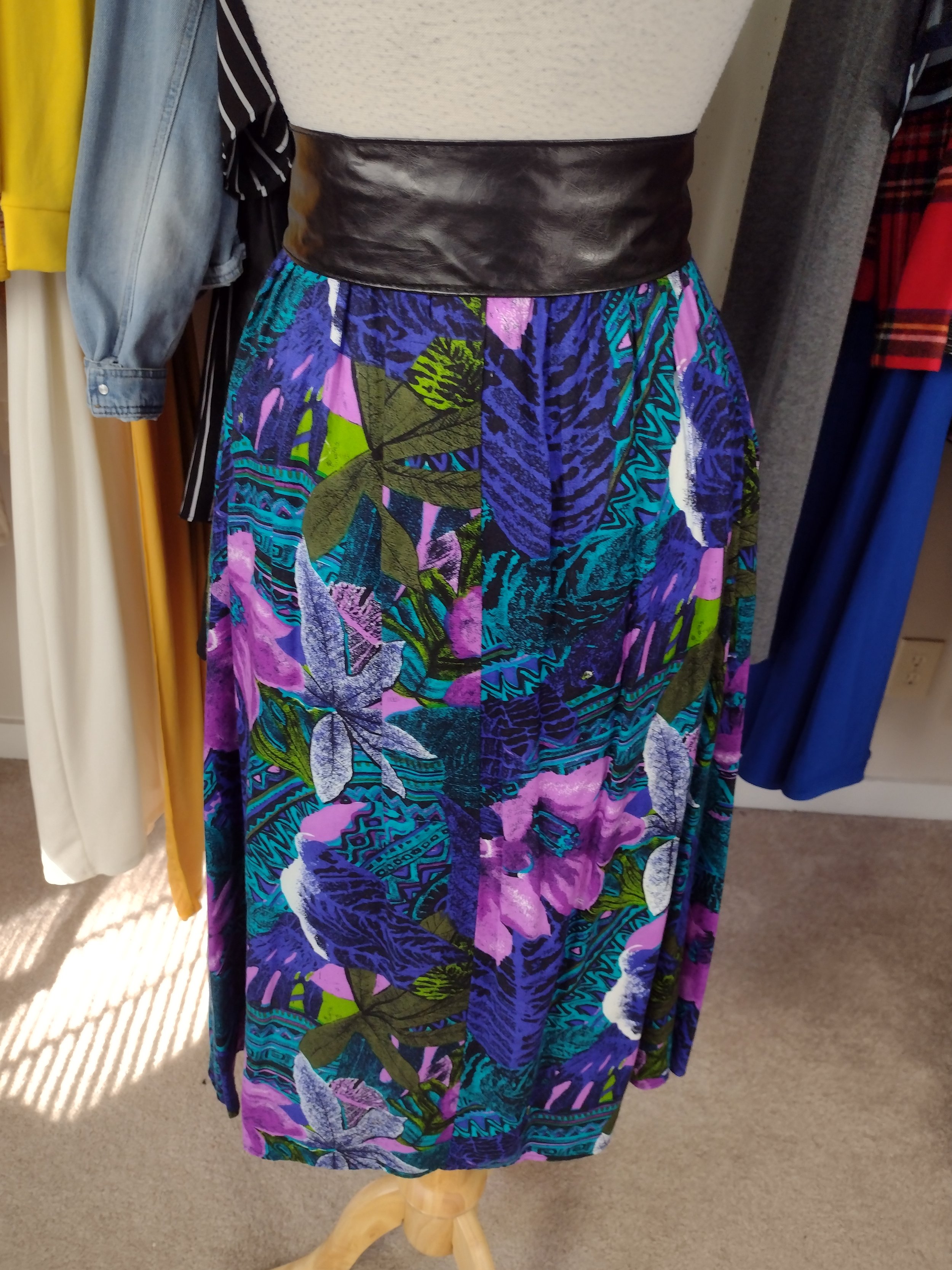 Blue Floral Pocket elastic waist skirt Size S/M