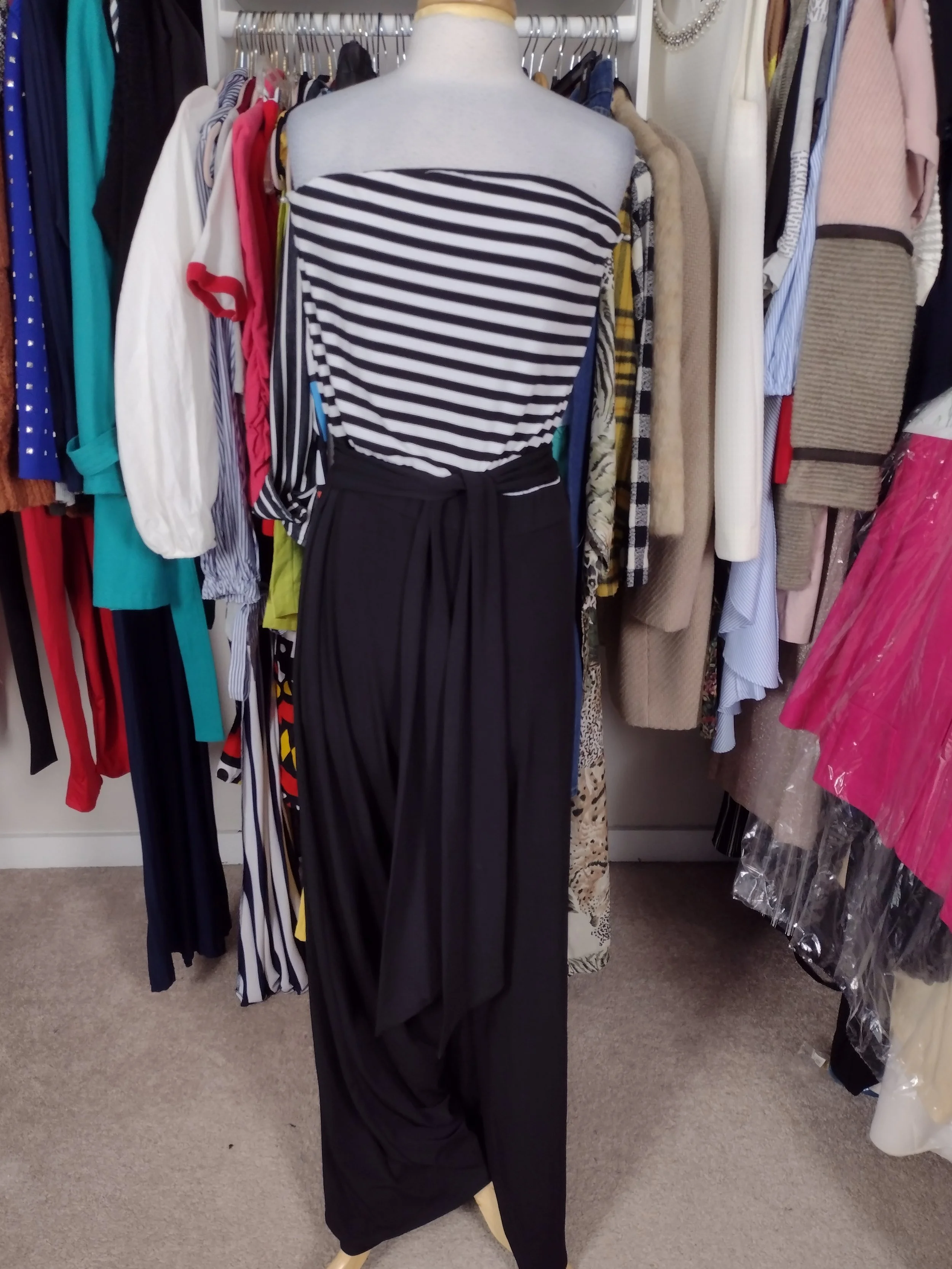 White House Black Market Stripe white and black jumpsuit size with belt and pockets XL