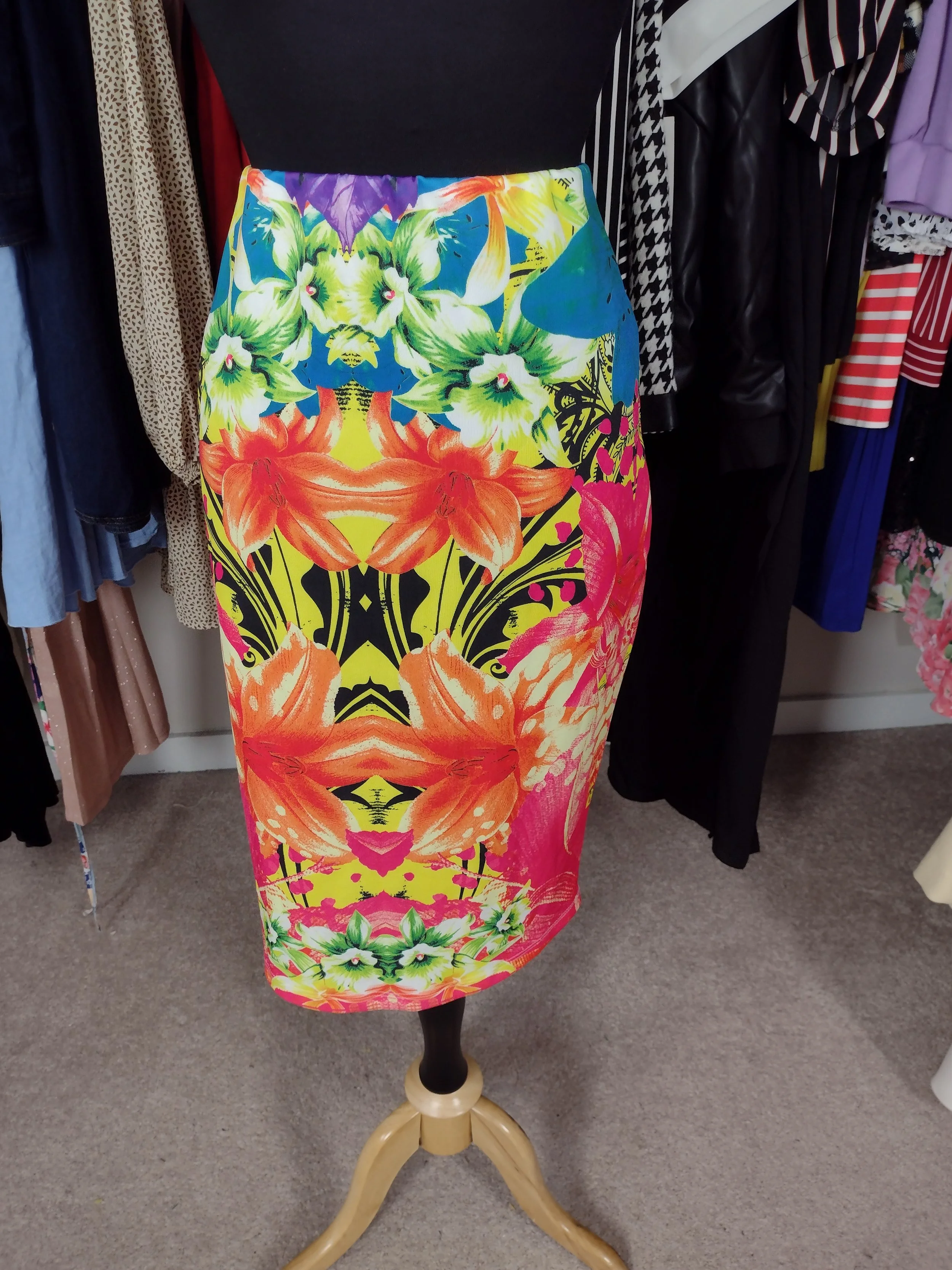 Print Pencil Skirt Size L/XL