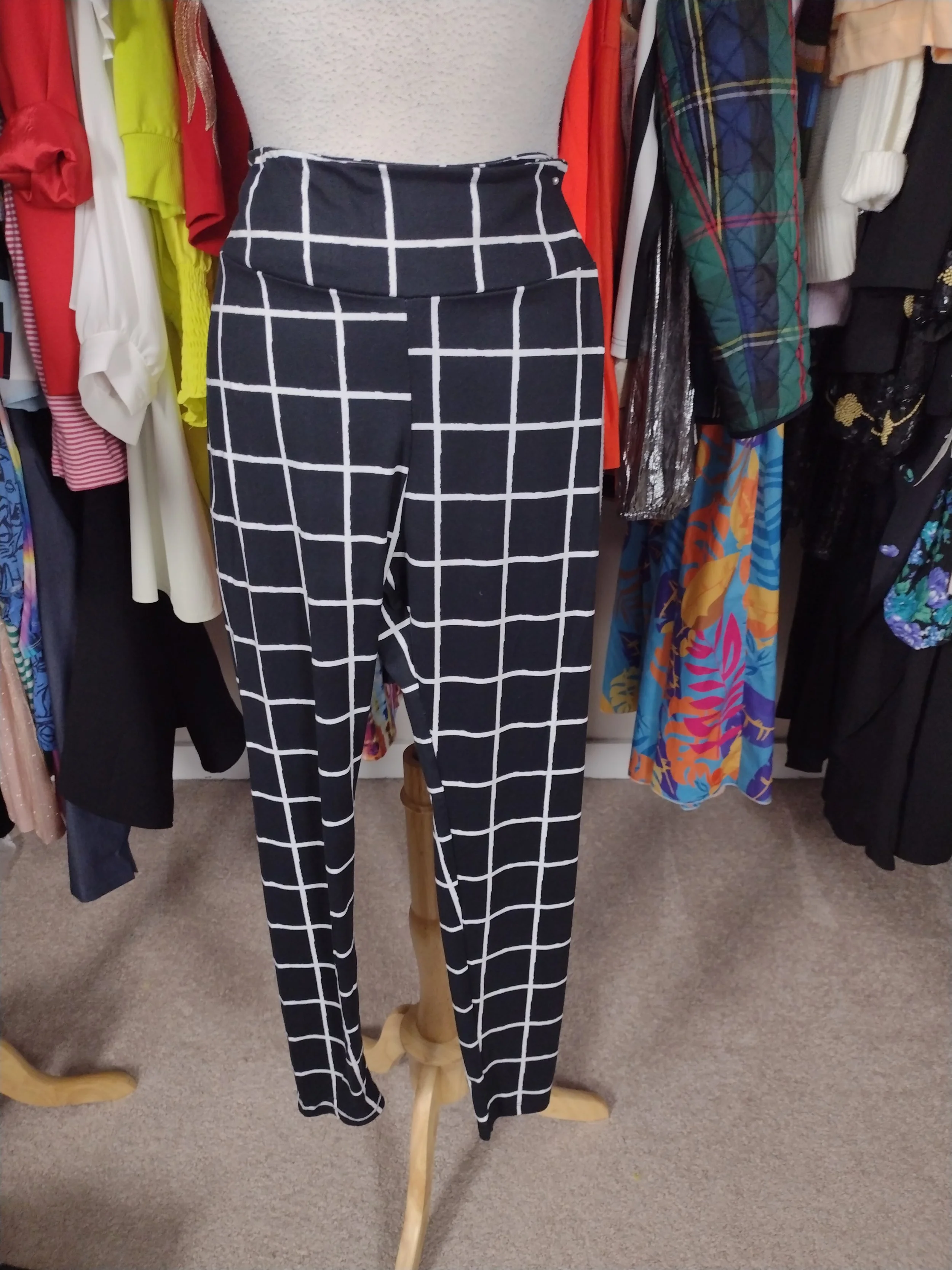 Black and white windowpane Leggings up to size 12