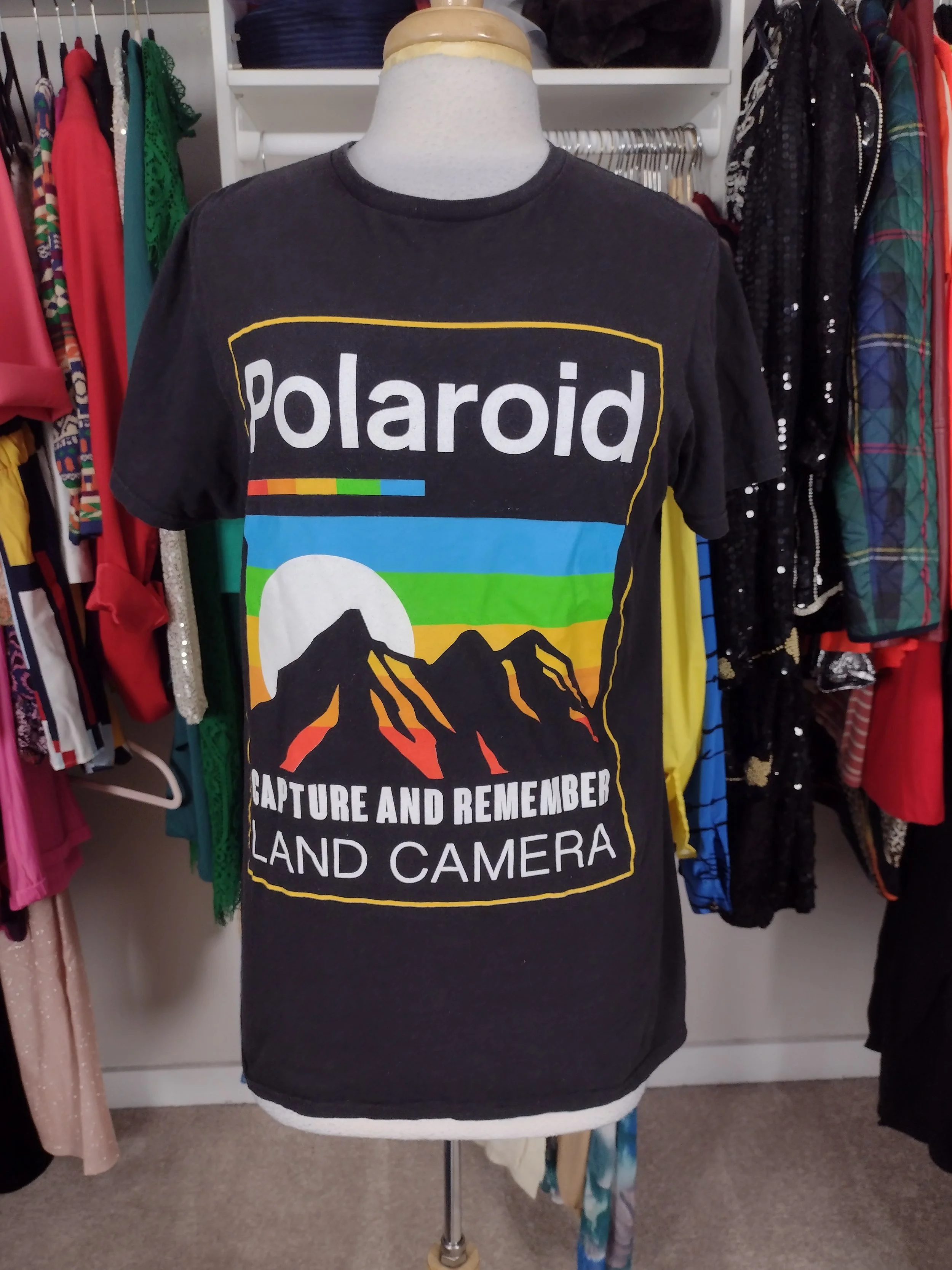 Polaroid Tshirt Size M