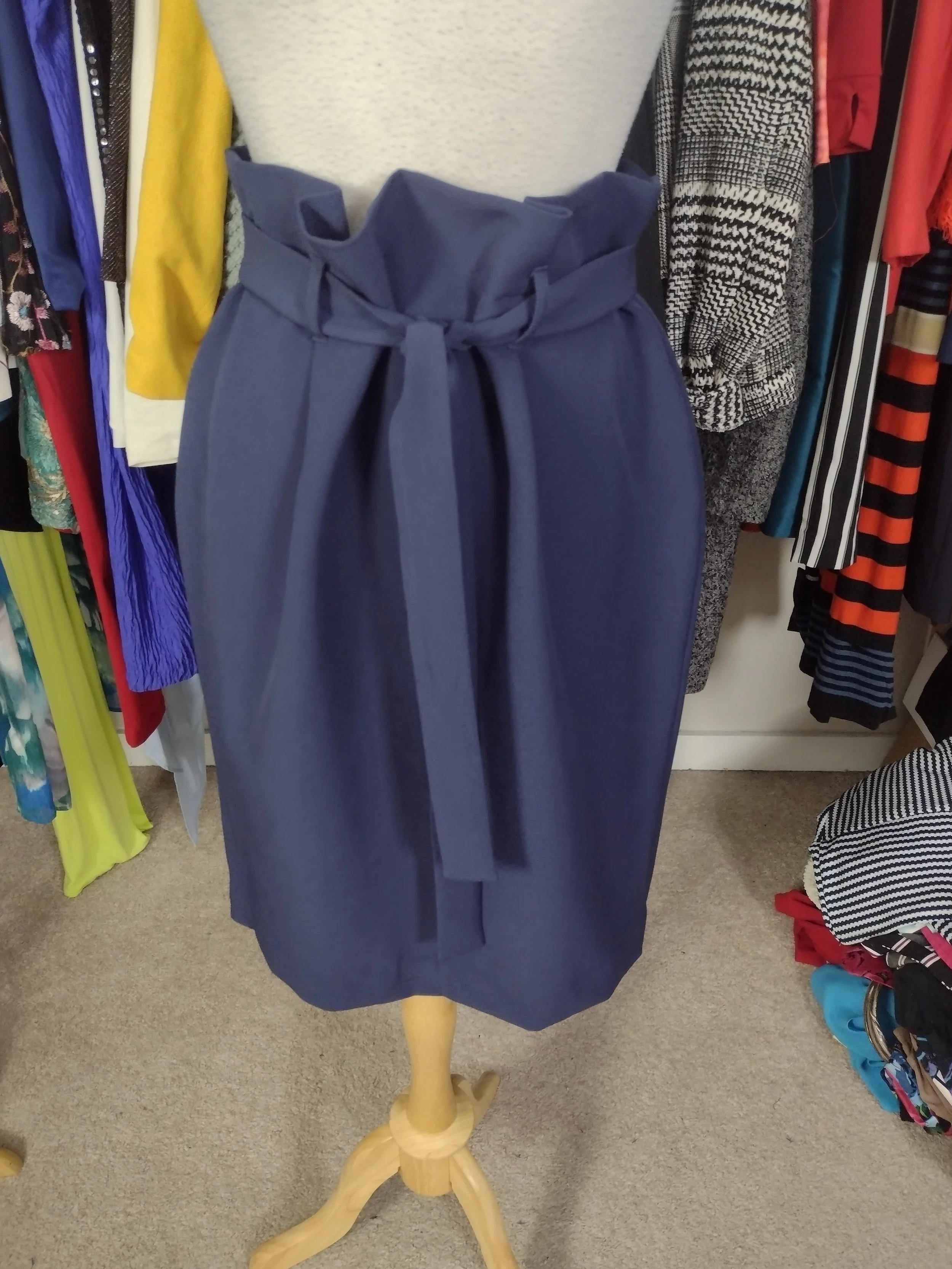 Navy Blue Pocket Belted Skirt Size 10/12