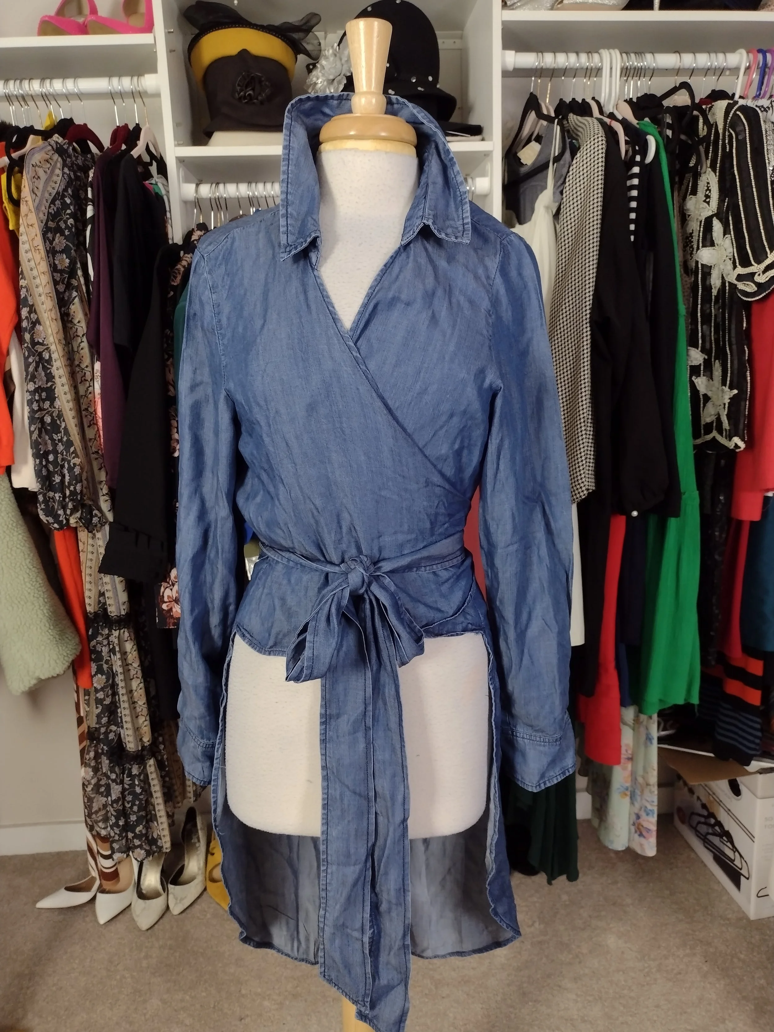 NEW Chambray Wrap High Low Top Size L