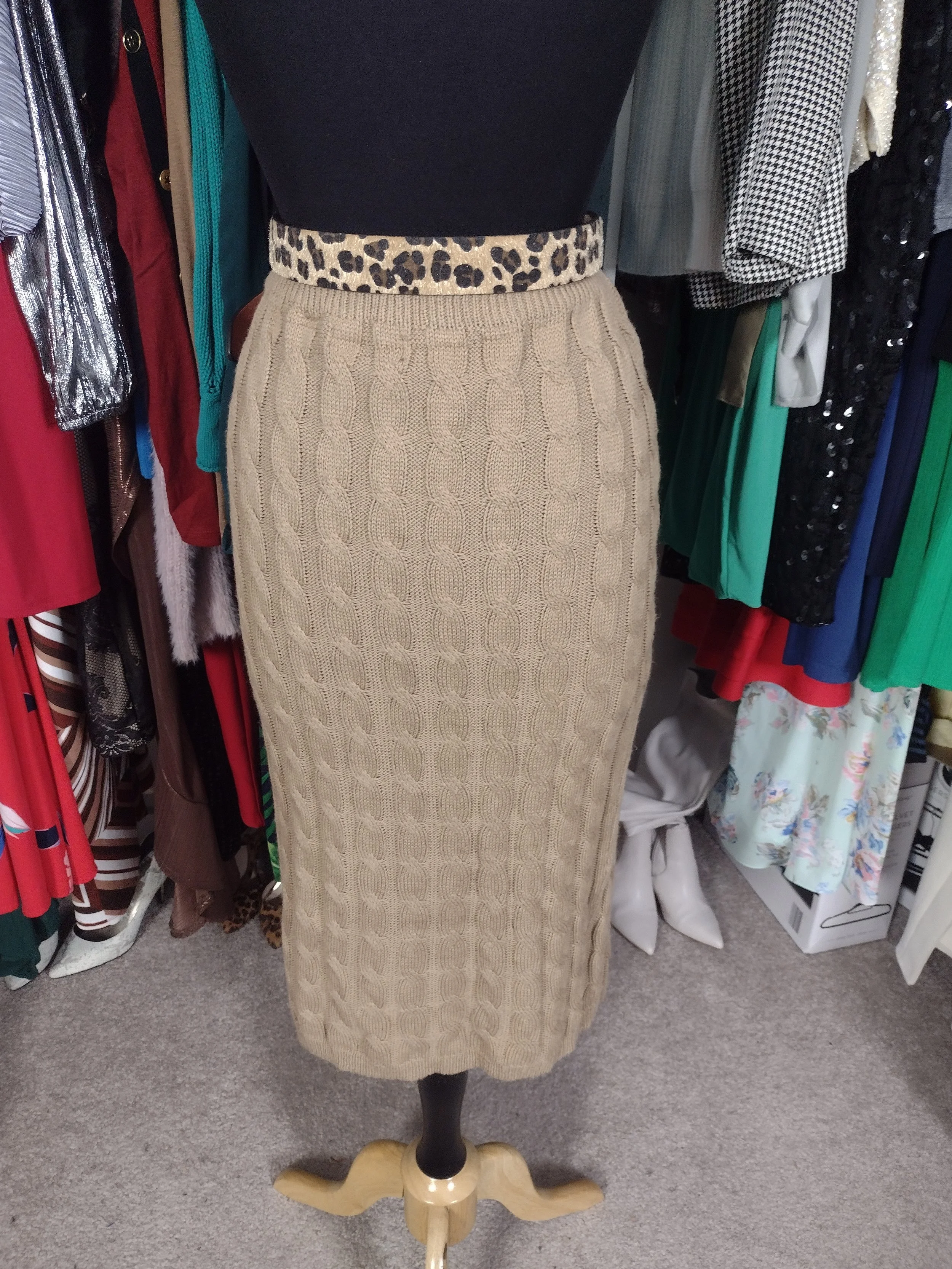 Beige Knit Skirt Size XXL