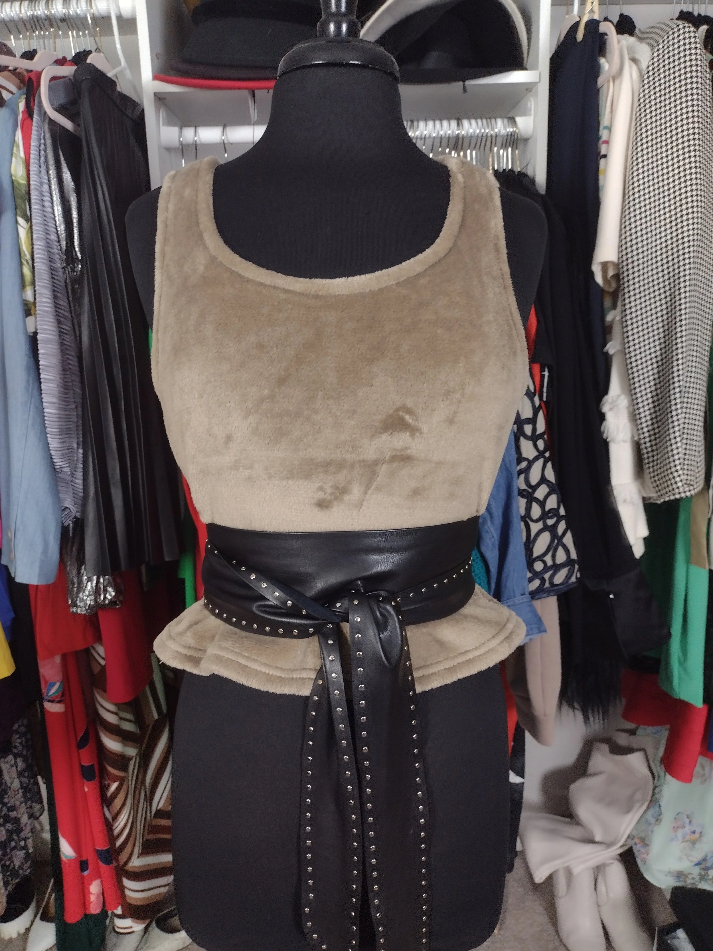 Beige Snuggie Tank Size L