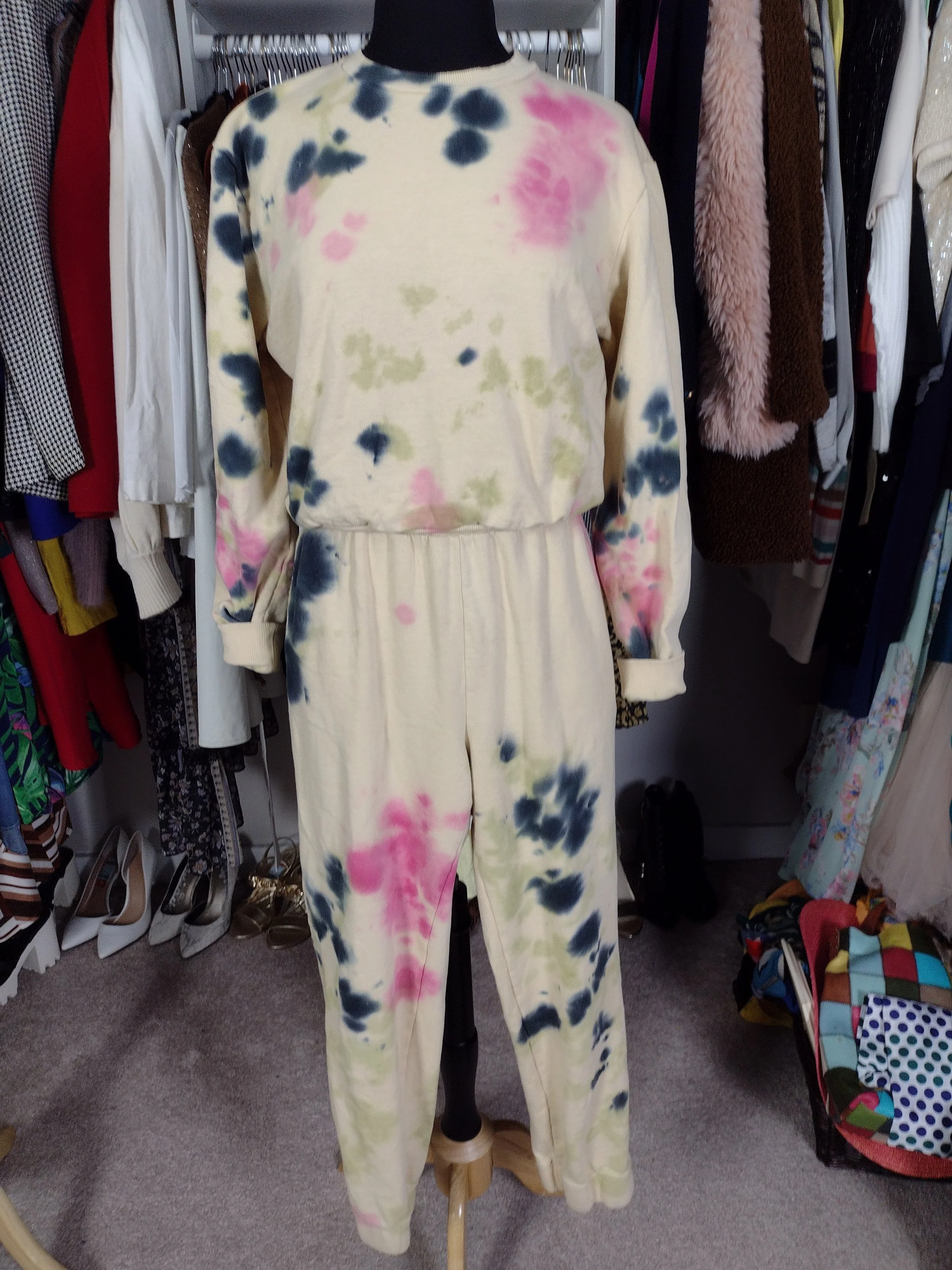 2 Piece Cream Tie Dye Sweatsuit Size S/M