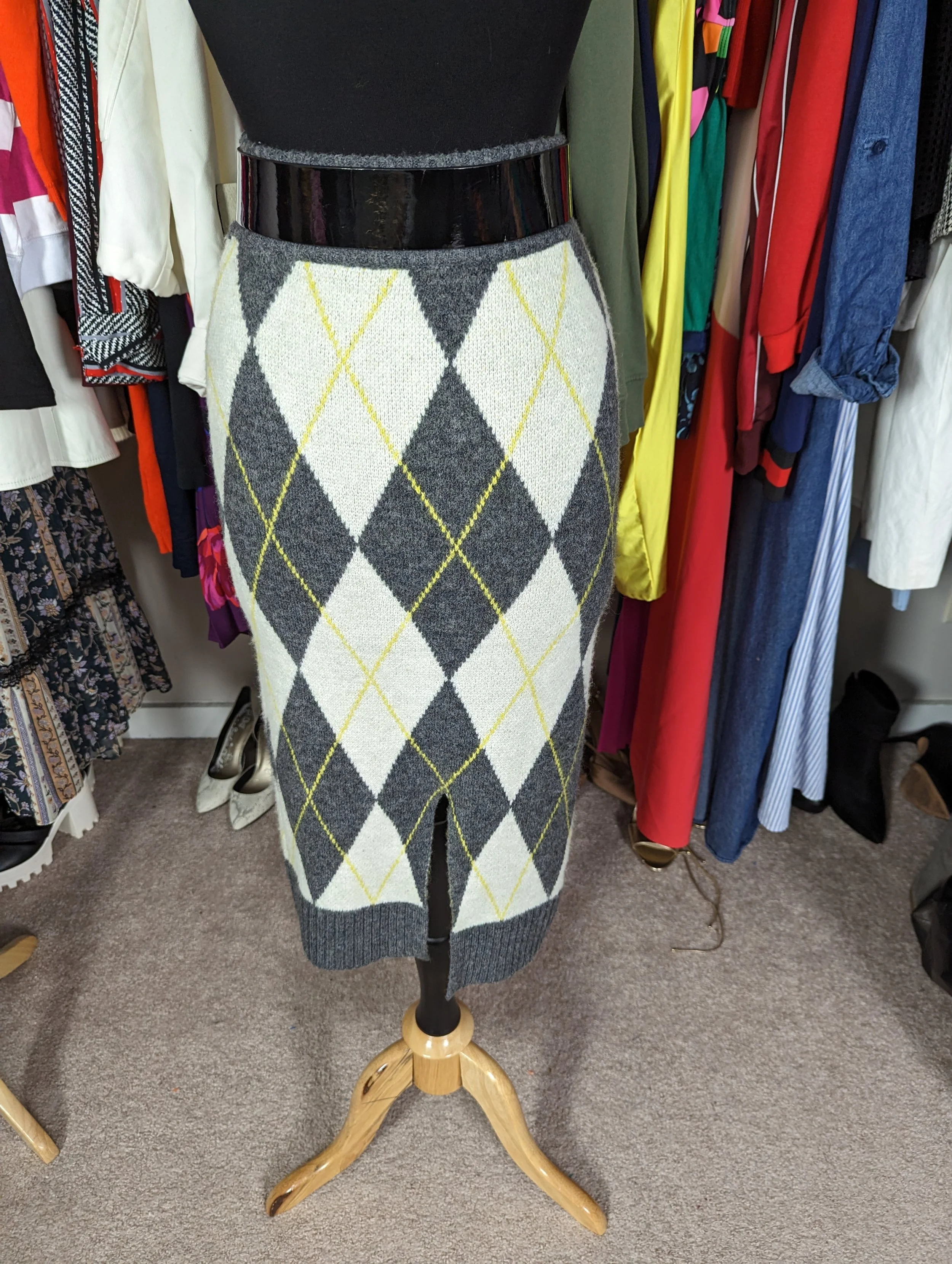White gray an Yellow Plaid Sweater Skirt Size S/M
