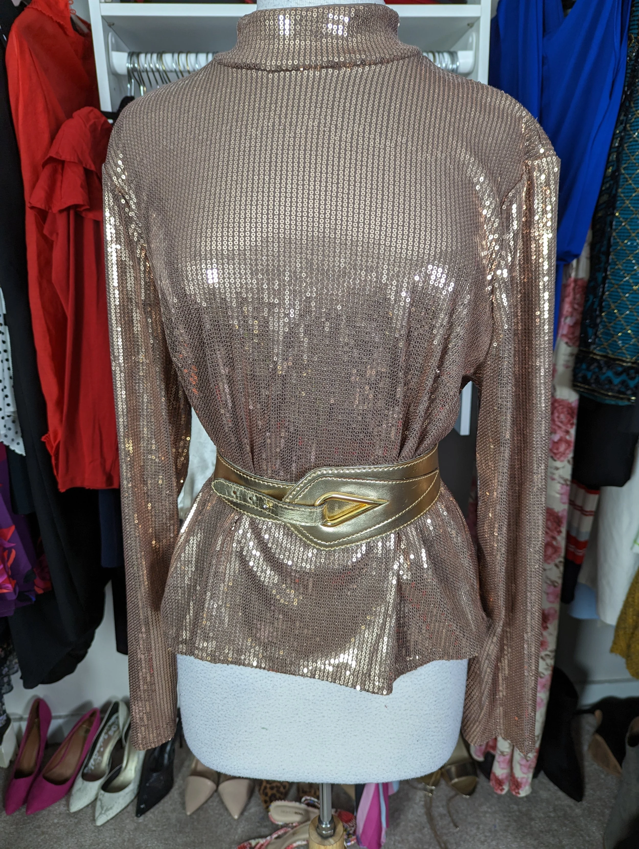 NEW Gold Sequin Long Sleeve Top  Size XXL