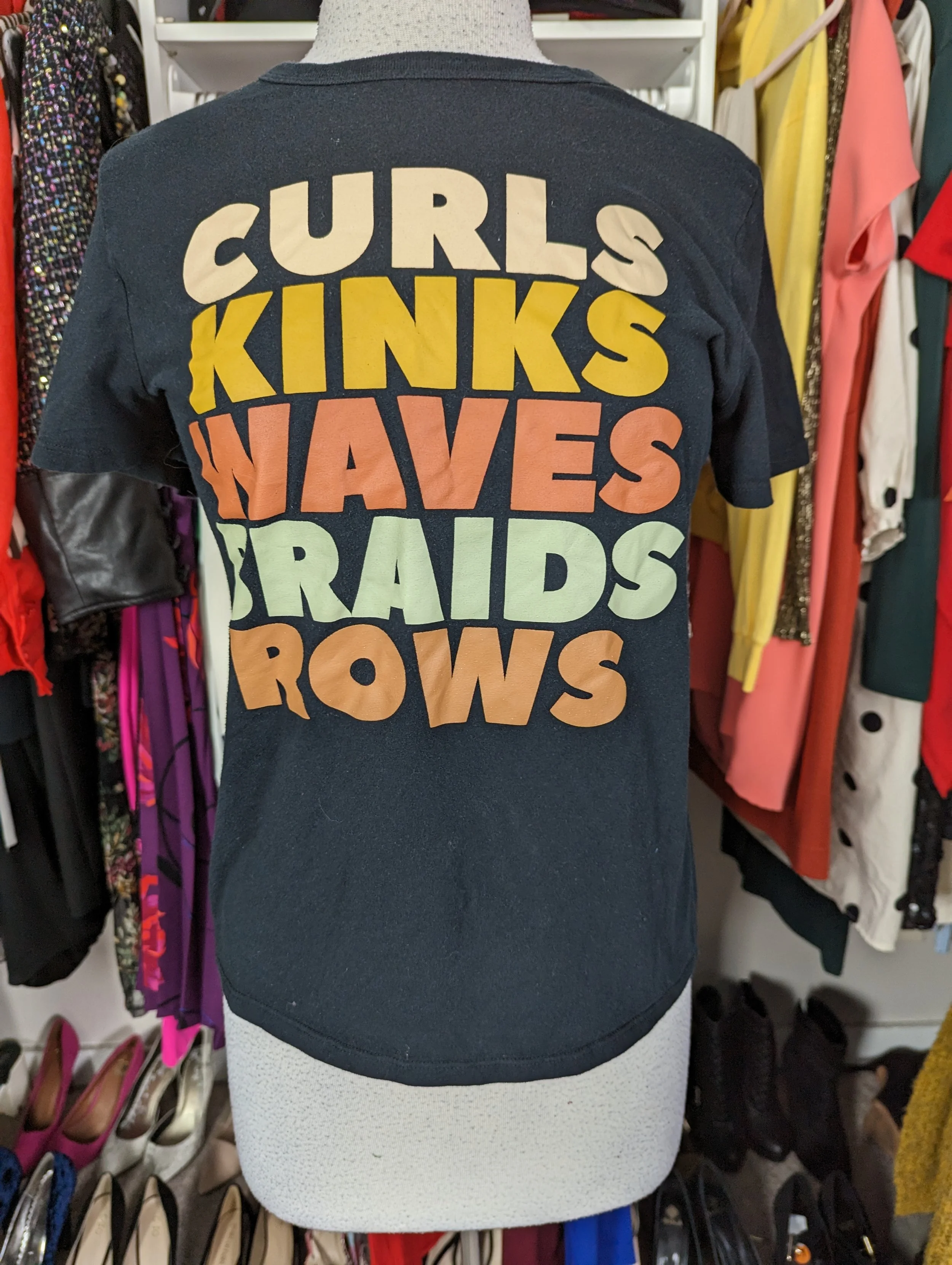 Textured Hair Tee -M