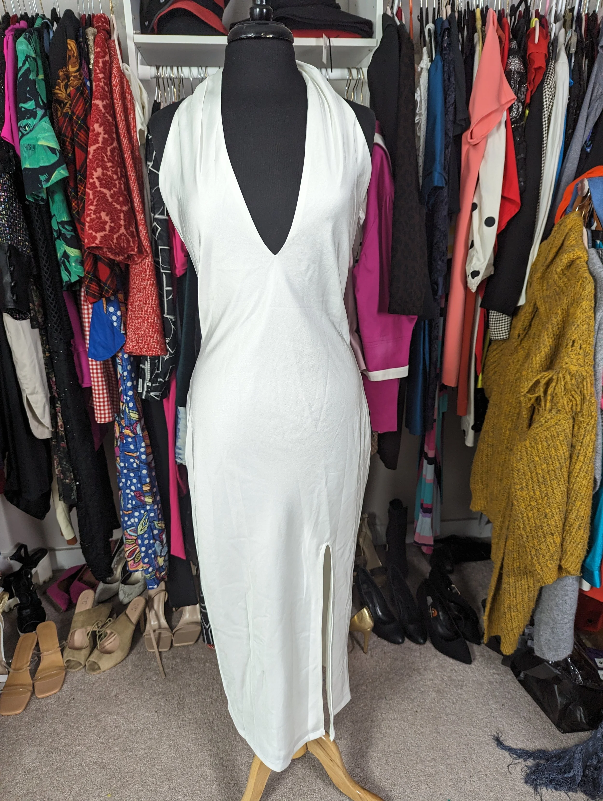 NEW Lulus Cream Deep V Halter Dress Size Large