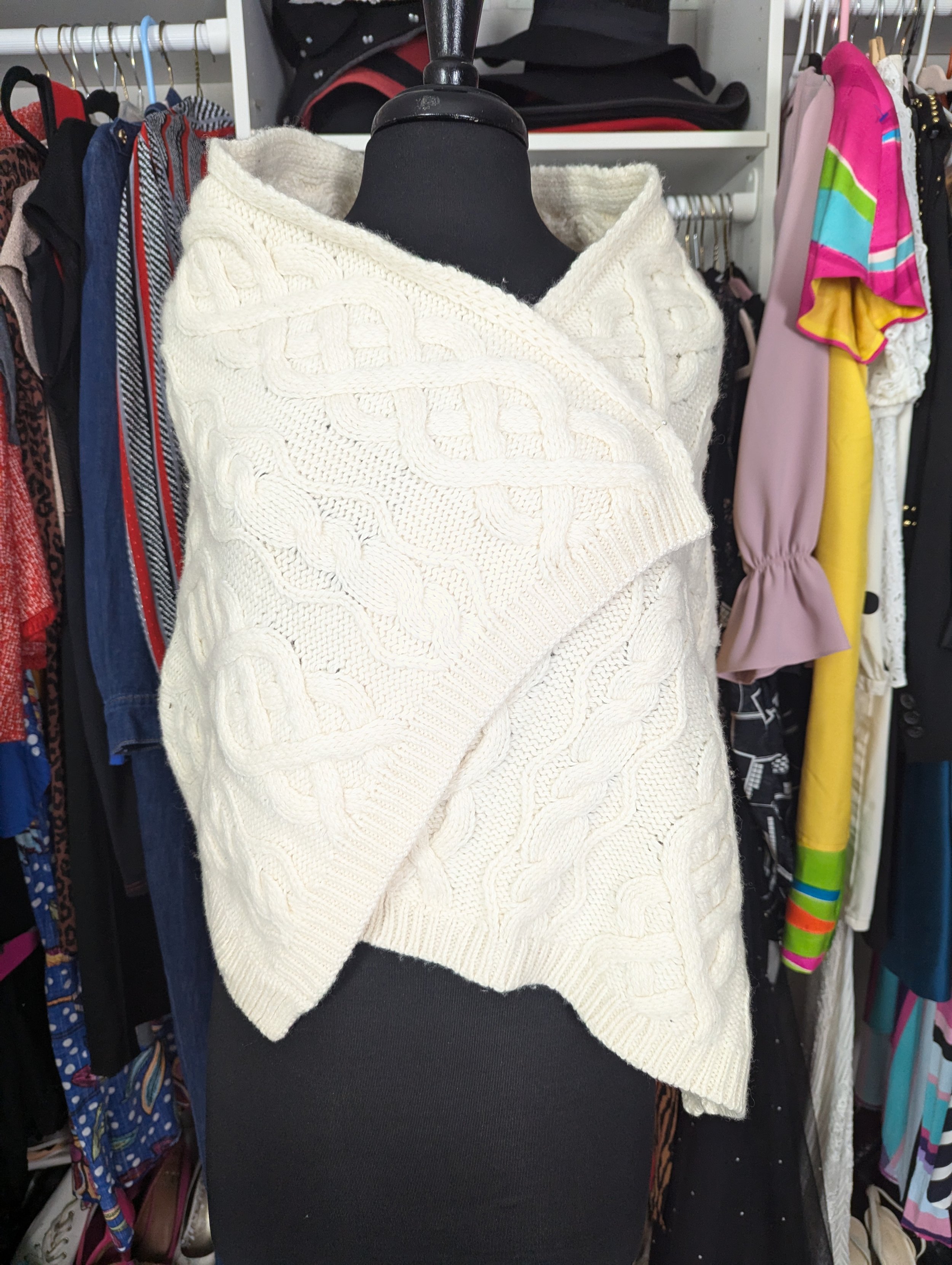 Loft cream wrap one size
